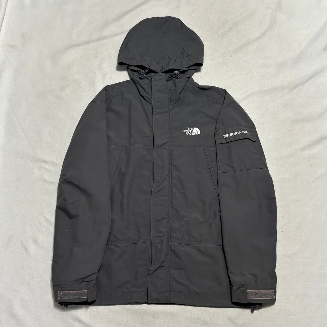 95 노스페이스 그레이 후드 바람막이 상품이미지2