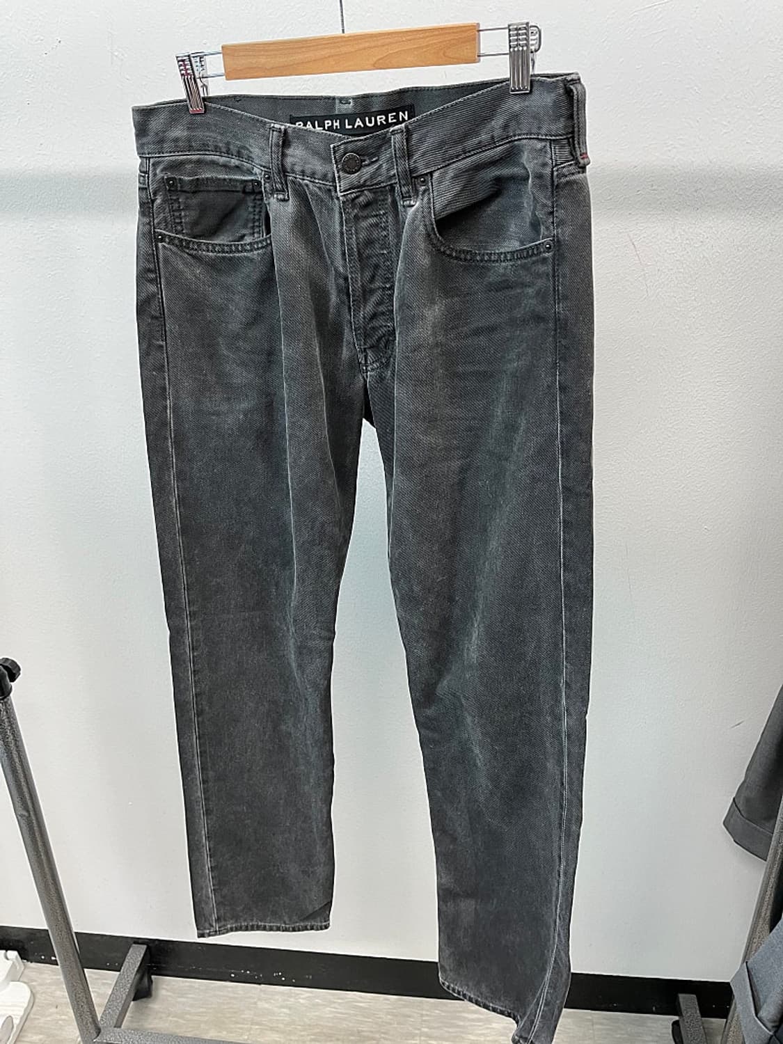 33) 랄프로렌 블랙라벨 크랙워싱 그레이진 상품이미지1