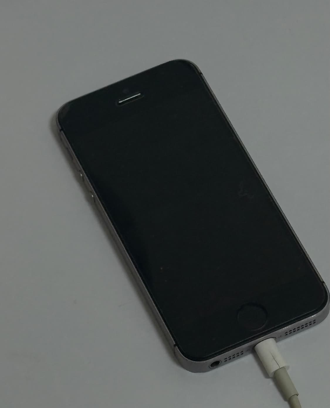 아이폰se1 64GB 스페이스그레이 상품이미지2