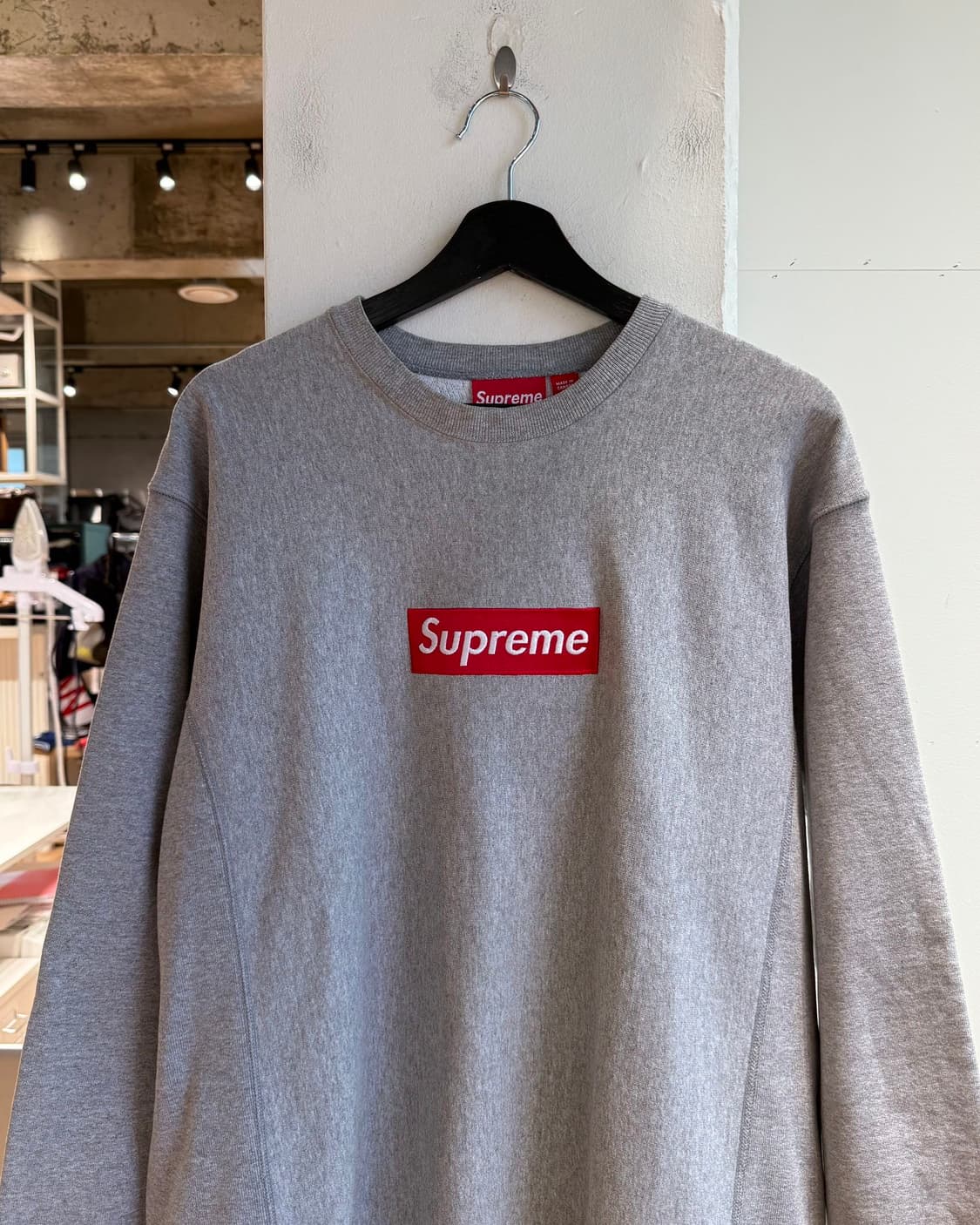 슈프림 그레이 박스 레드로고 크루넥 스웻 셔츠  상품이미지3