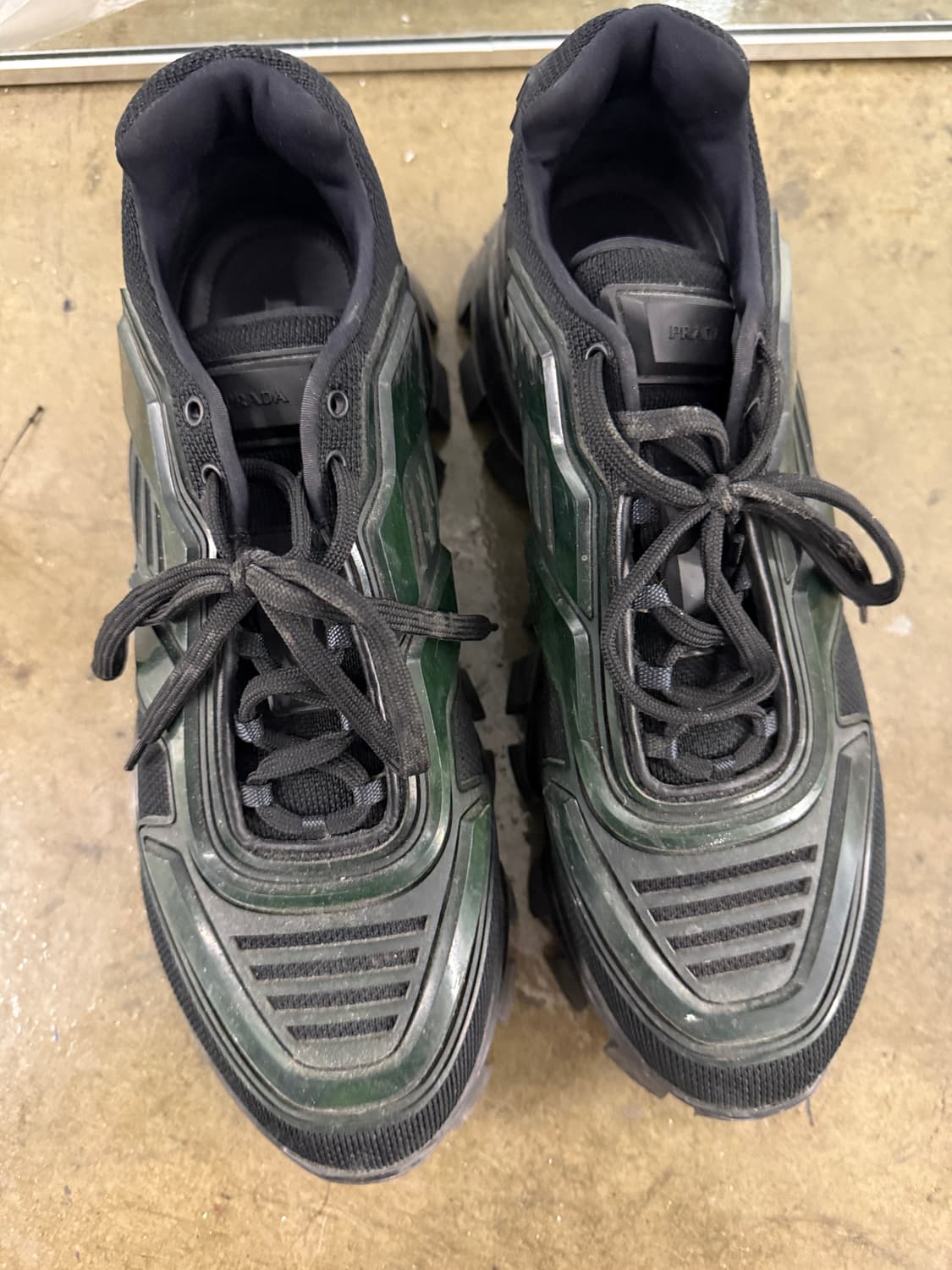 프라다 정품 클라우드버스트 썬더 스니커즈 블랙 9 상품이미지4