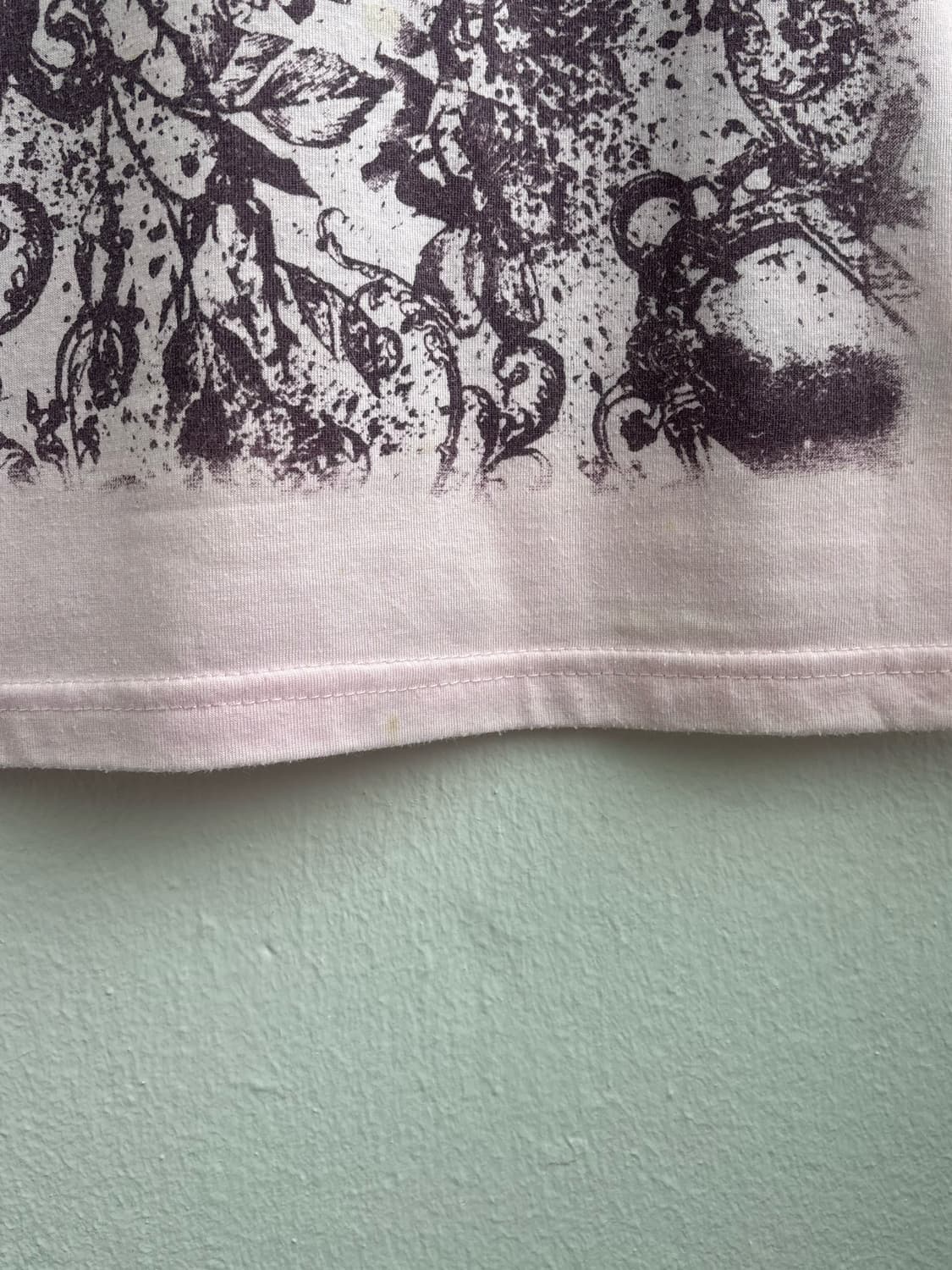 Japanese Vintage Pink Graphic T-shirt 상품이미지3