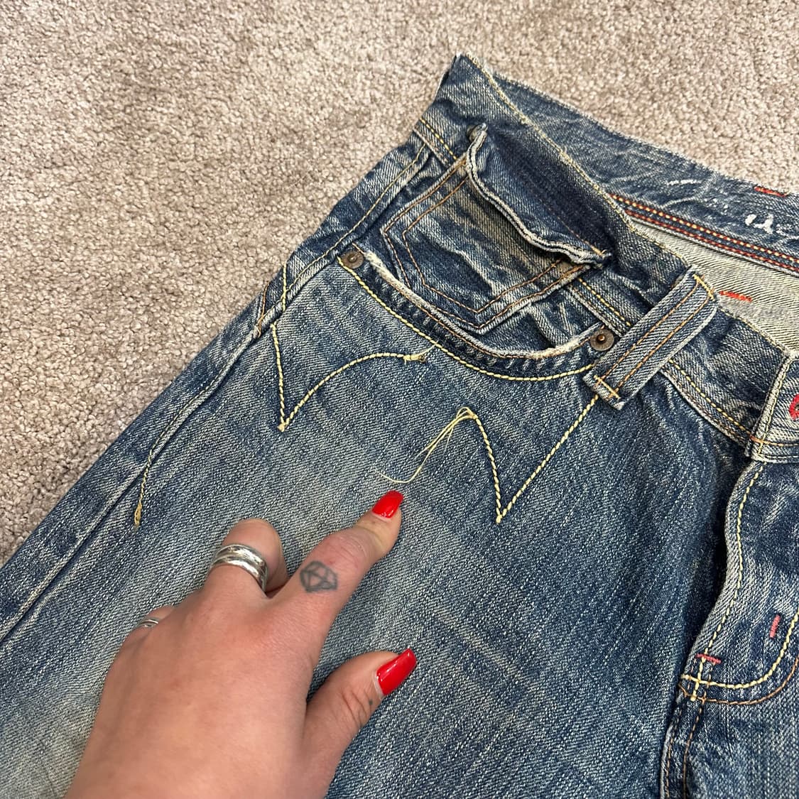 에드윈 신치백 로우라이즈 부츠컷 데님(27) 상품이미지4