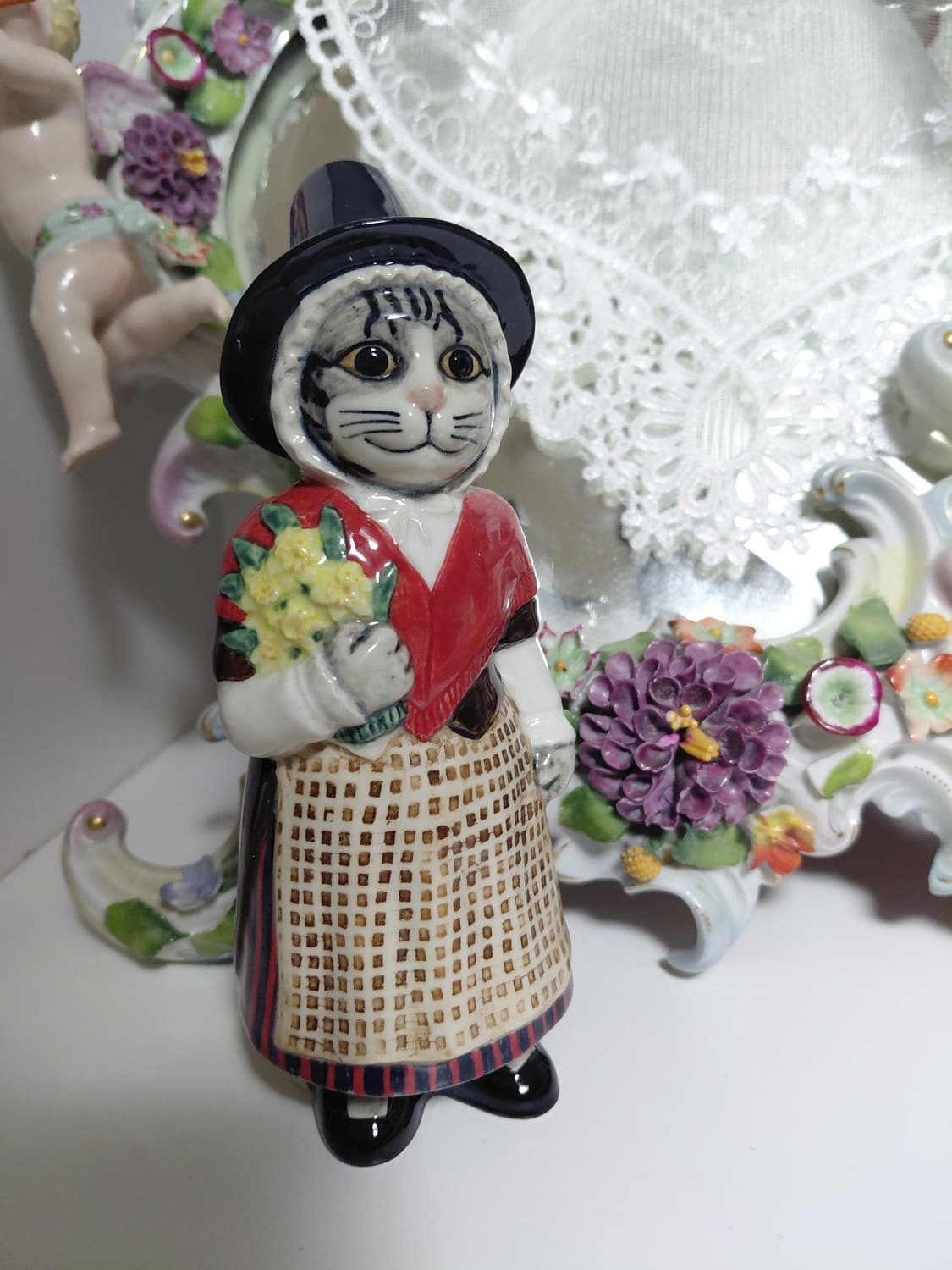 Vintage) 퀘일세라믹 사의 도자기 고양이 피겨린 상품이미지1