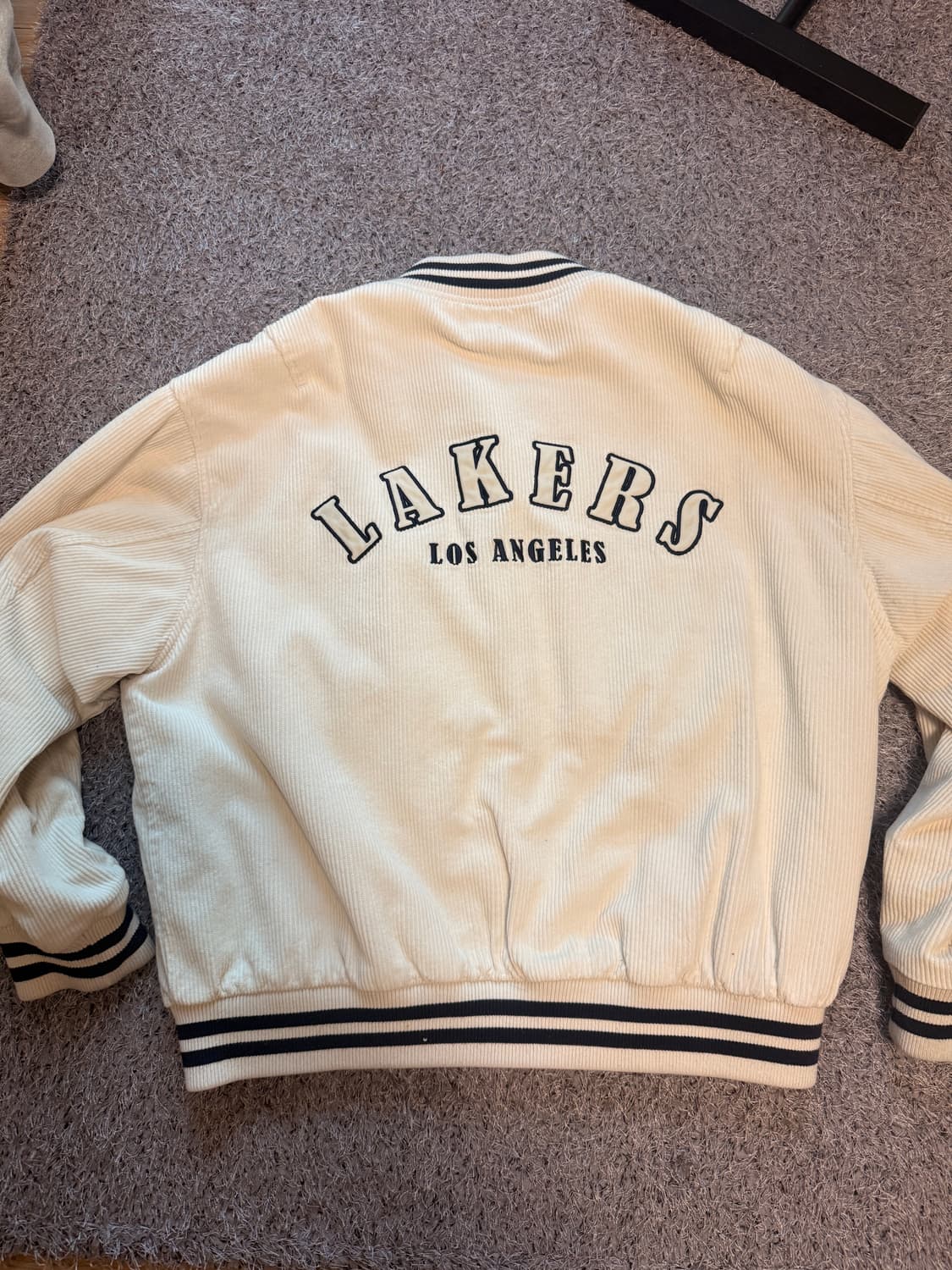 LA레이커스 재킷 상품이미지3
