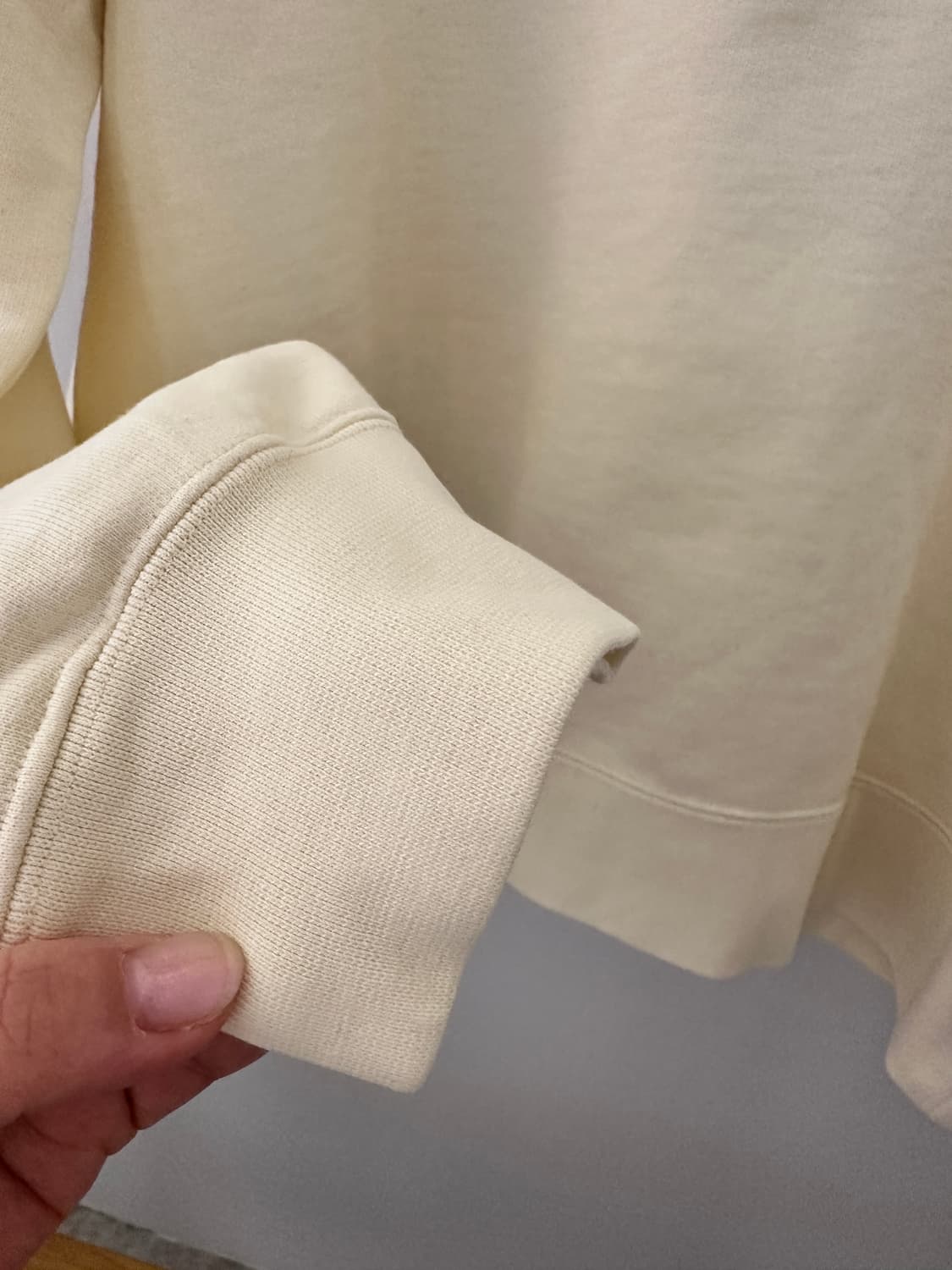 산드로 아이보리 맨투맨 티셔츠(사이즈 2XL) 상품이미지6