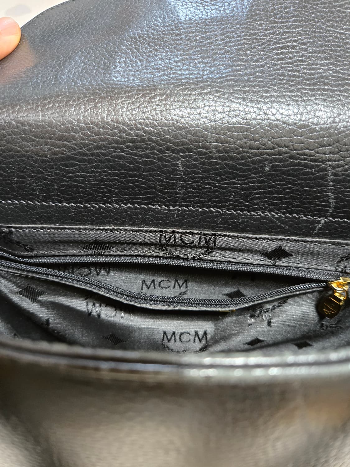 MCM 블랙 가죽 버킷백 토트백 빈티지 상품이미지7