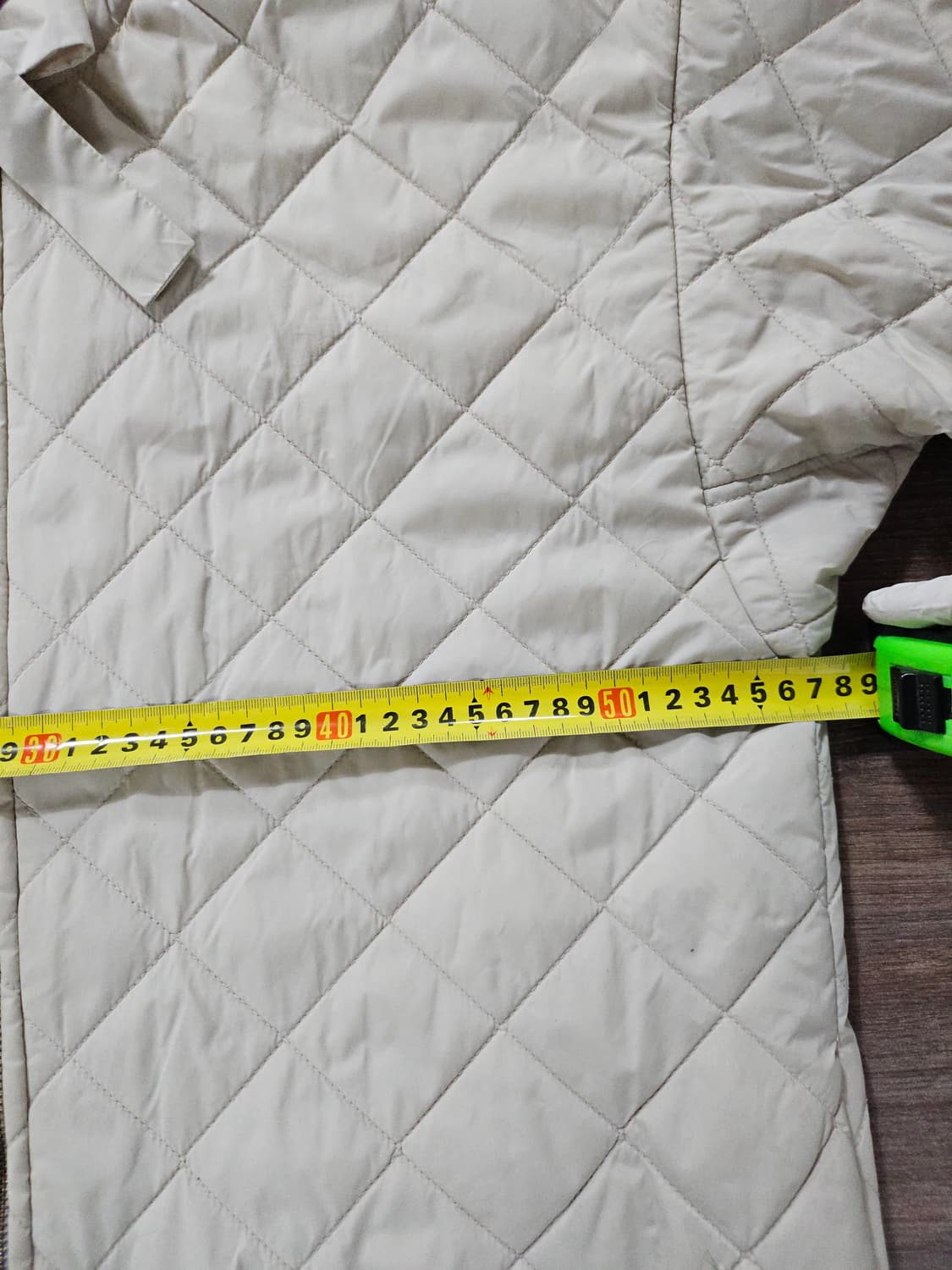 자주  다이아 퀼팅 롱 점퍼 아이보리 100 상품이미지5