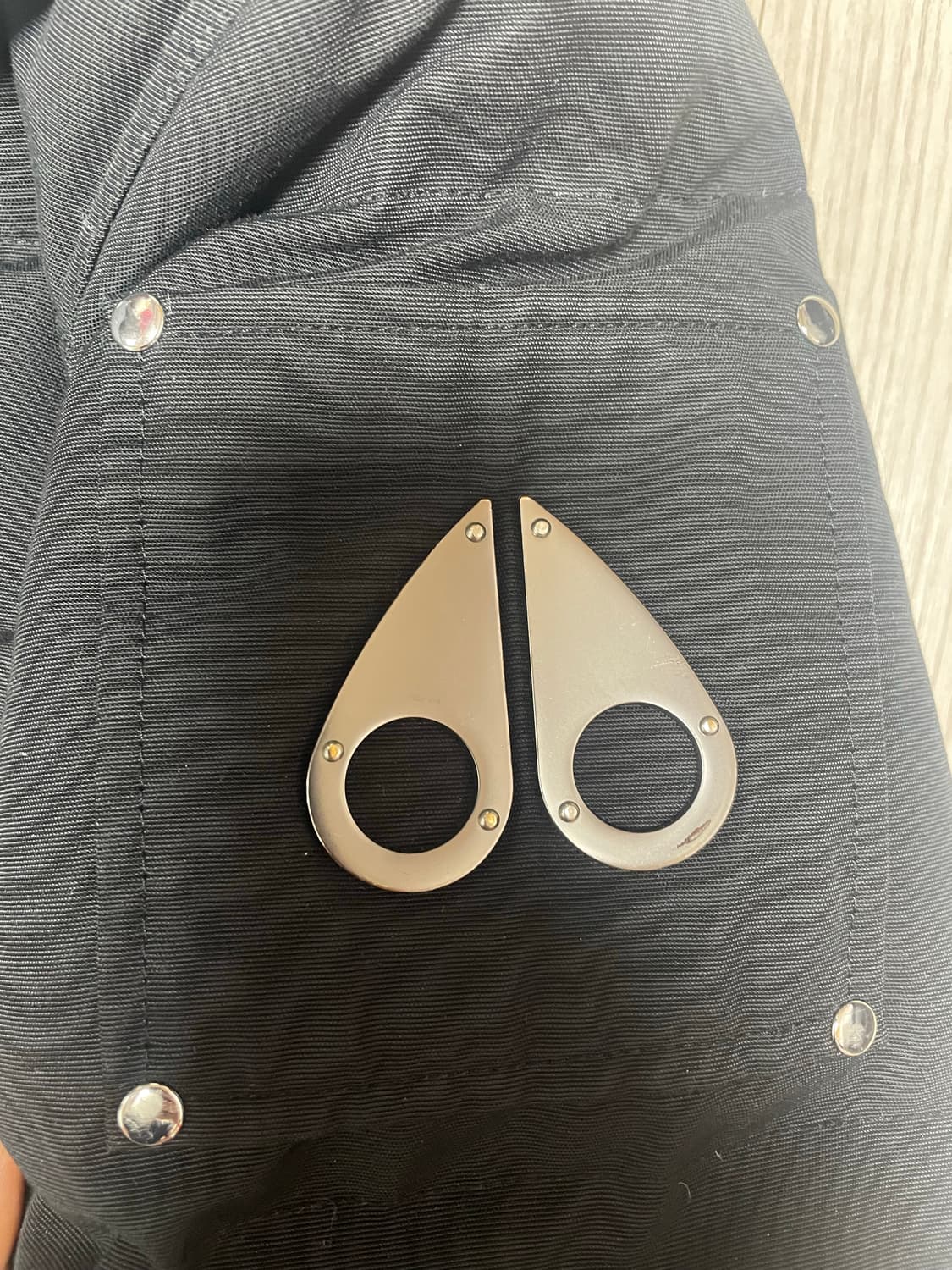 파워정품) 신형 21fw무스너클 쓰리쿼터 남성 블랙 패딩 M 상품이미지2