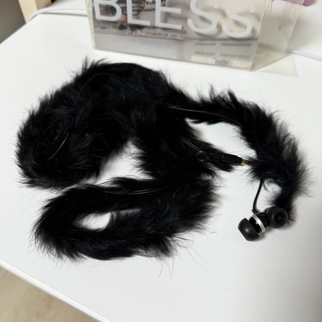 N°26 BLESS Fur 이어폰 상품이미지1