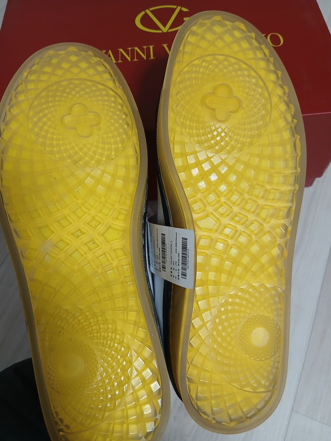 발렌티노 스니커즈 270 상품이미지3