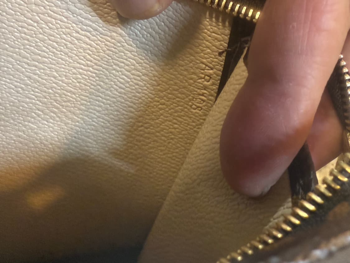 정품 루이비통 토일렛 26 팝니다 상품이미지9