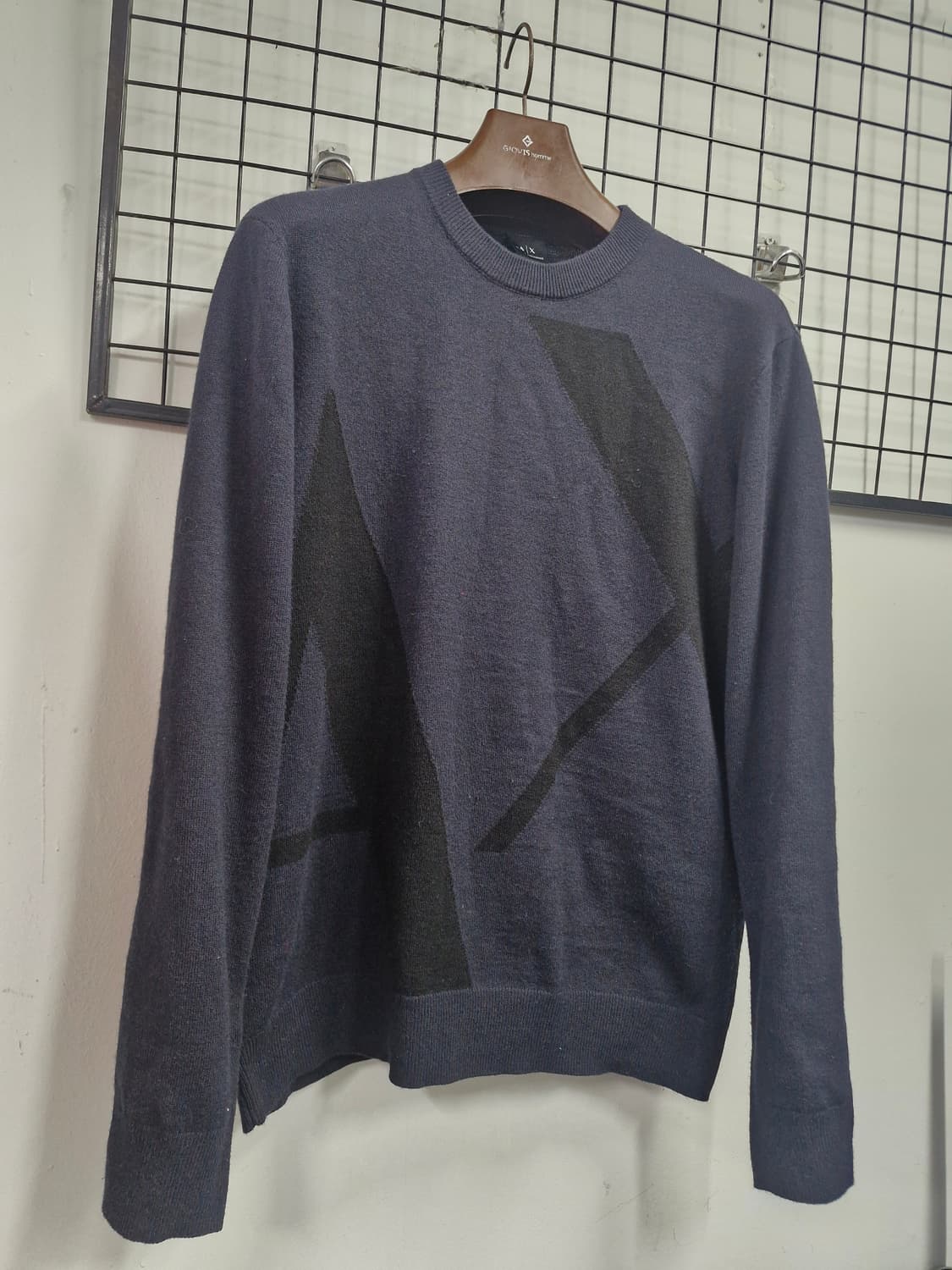 95M 알마니익스체인지 네이비 니트. 상품이미지2