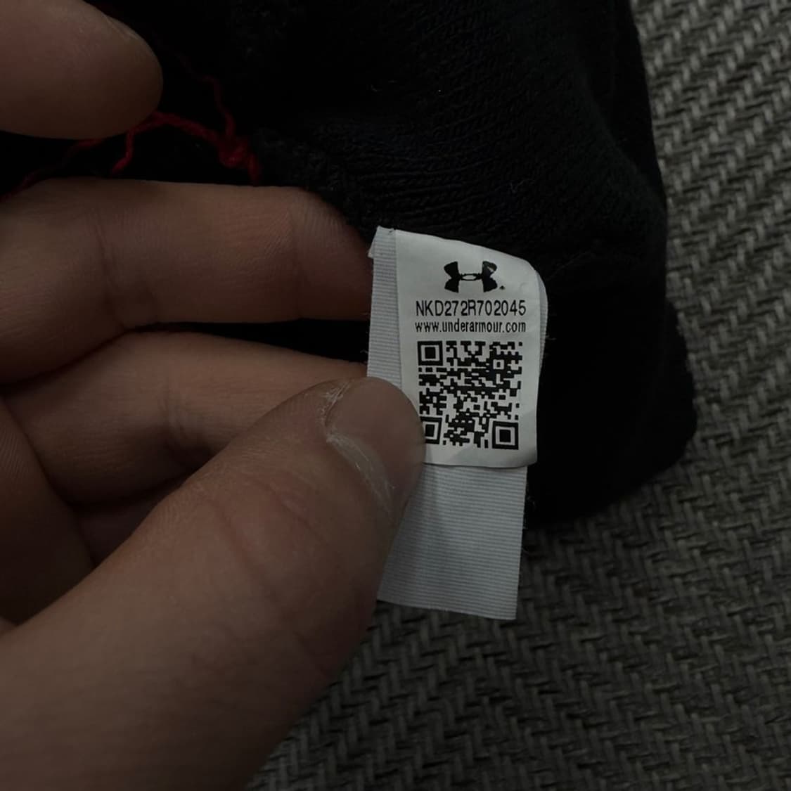 언더아머 하프타임 폼 비니 v2423 상품이미지3