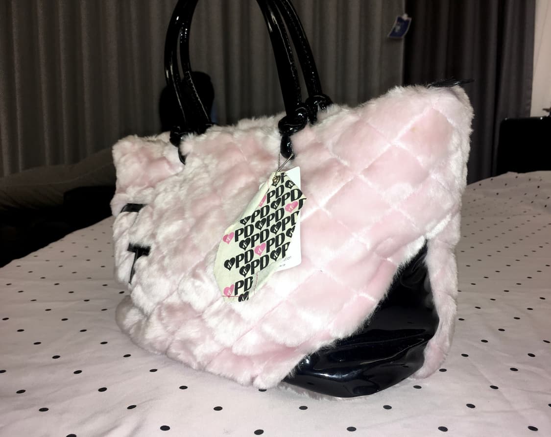 P&D 핑키앤다이안 빅로고 핑크 퍼 숄더백 히메갸루 블랙 대장템 오네갸루 상품이미지5