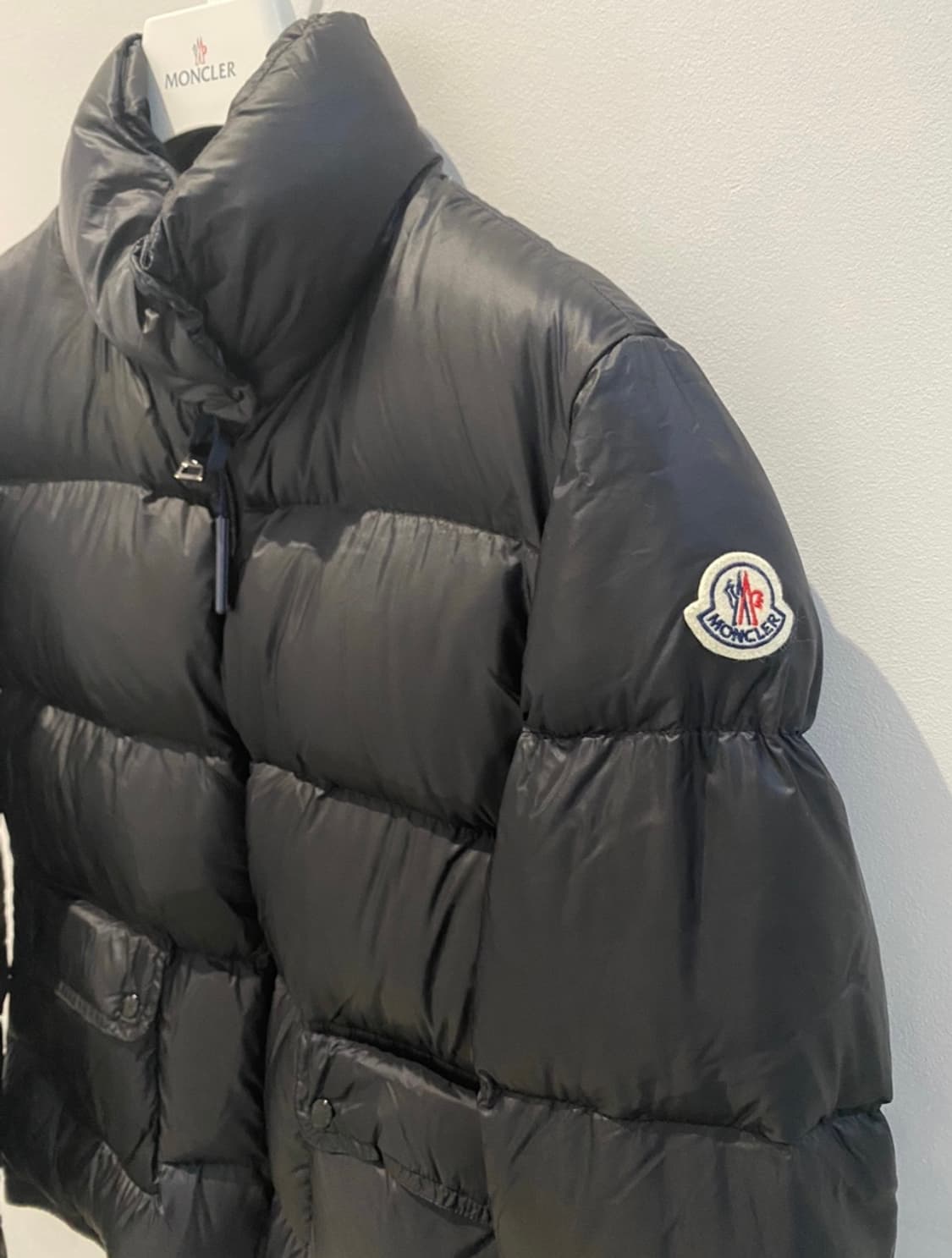 몽클레어 몽클레르 라닉 쇼트 다운 패딩 상품이미지2