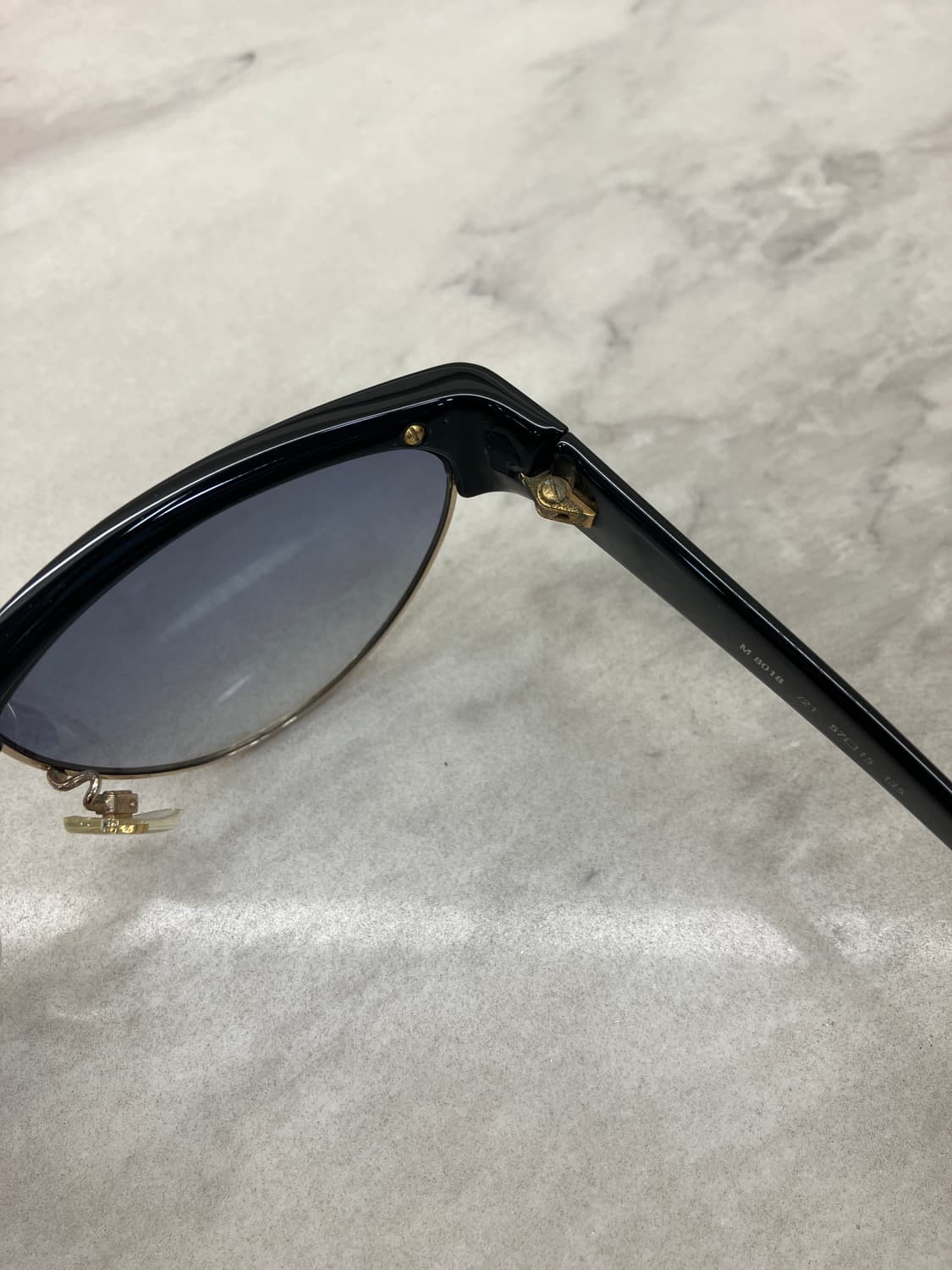 B16 실루엣 silhouette 블랙 하금테 선글라스(32g) 상품이미지3