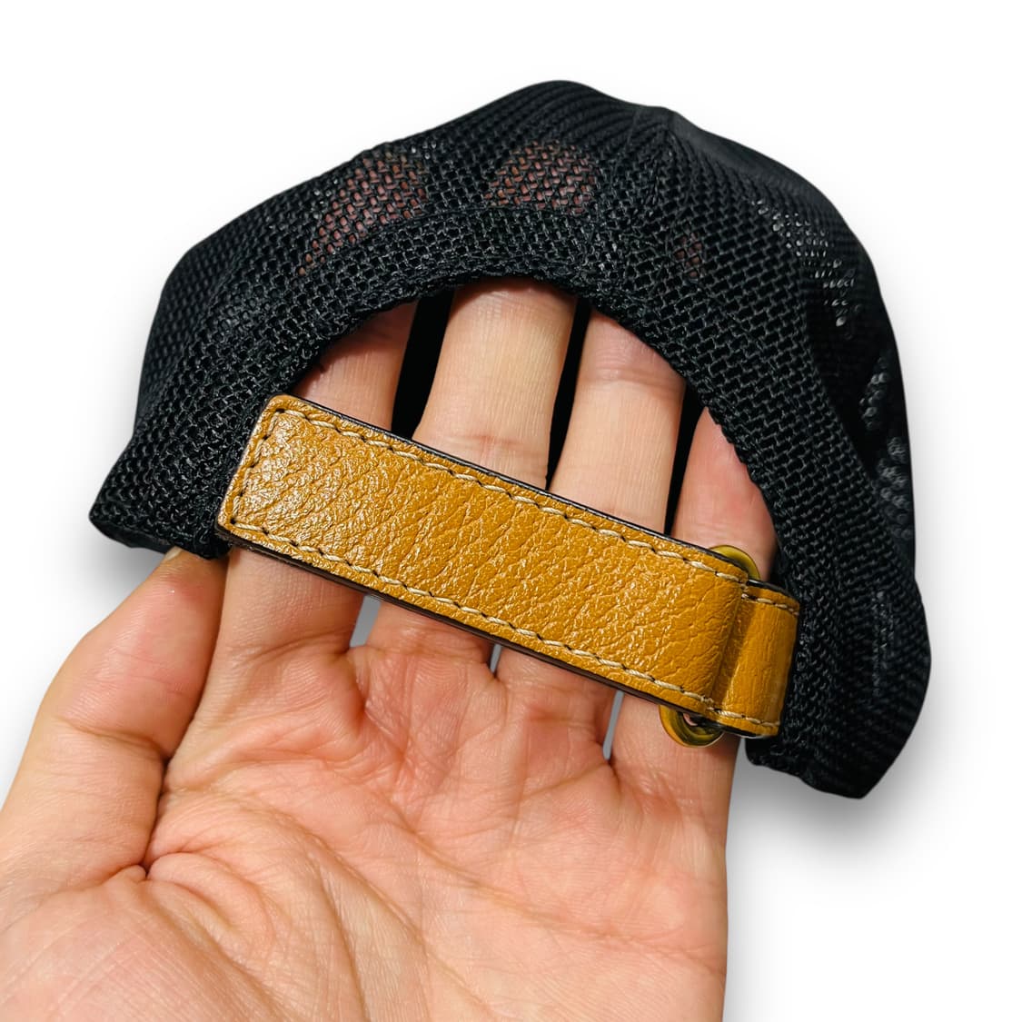 구찌 x 디즈니 미키마우스 GG 캔버스 트러커 캡 상품이미지9