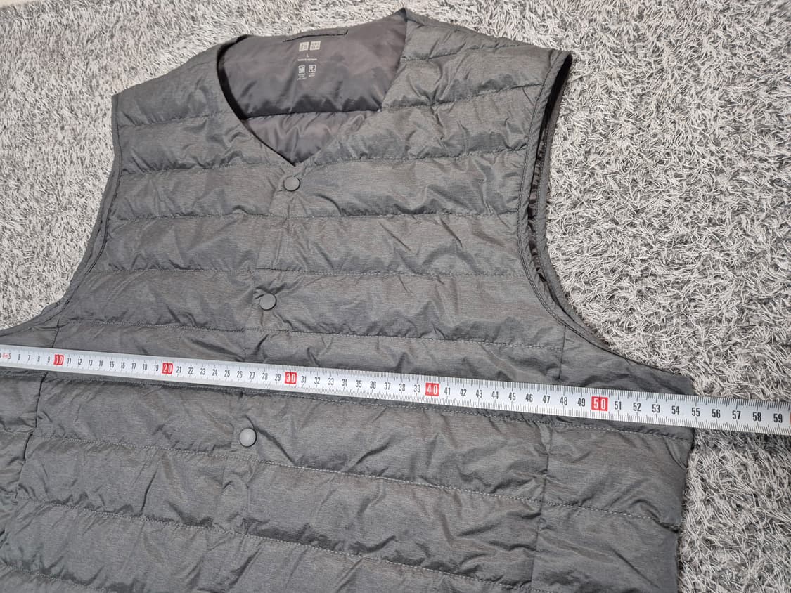 유니클로 남성 경량 다운 패딩 조끼 L 상품이미지10