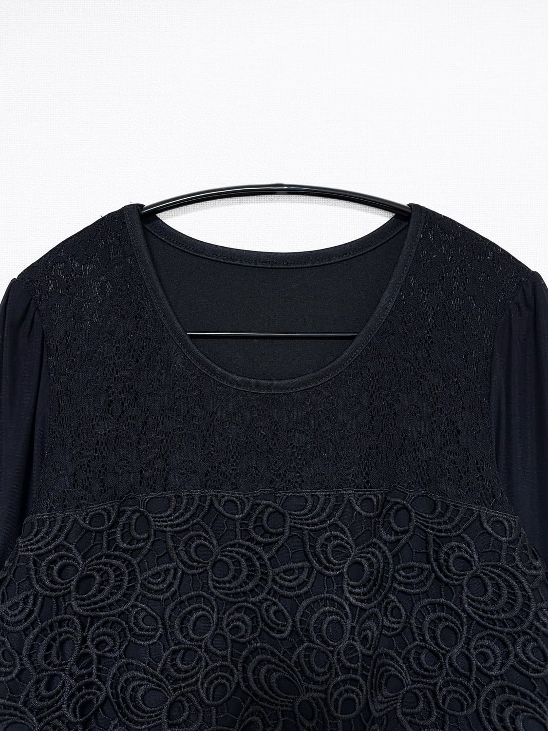 Layered Lace Sheer Sleeve Top – Black 상품이미지6
