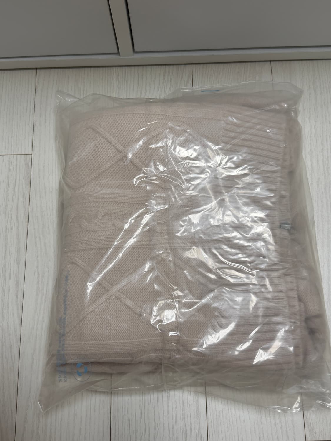 leeds 리즈 블러쉬 케이블니트 집업 핑크 상품이미지3