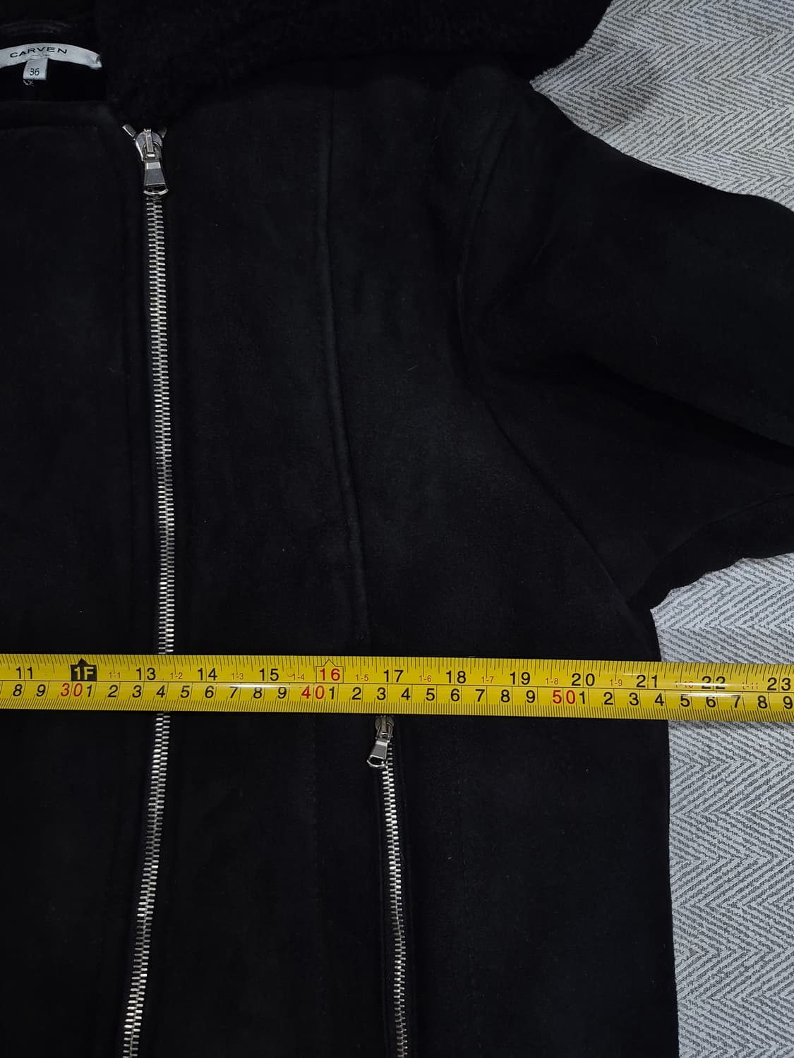 까르벵 무스탕 남성 90~95사이즈 상품이미지8