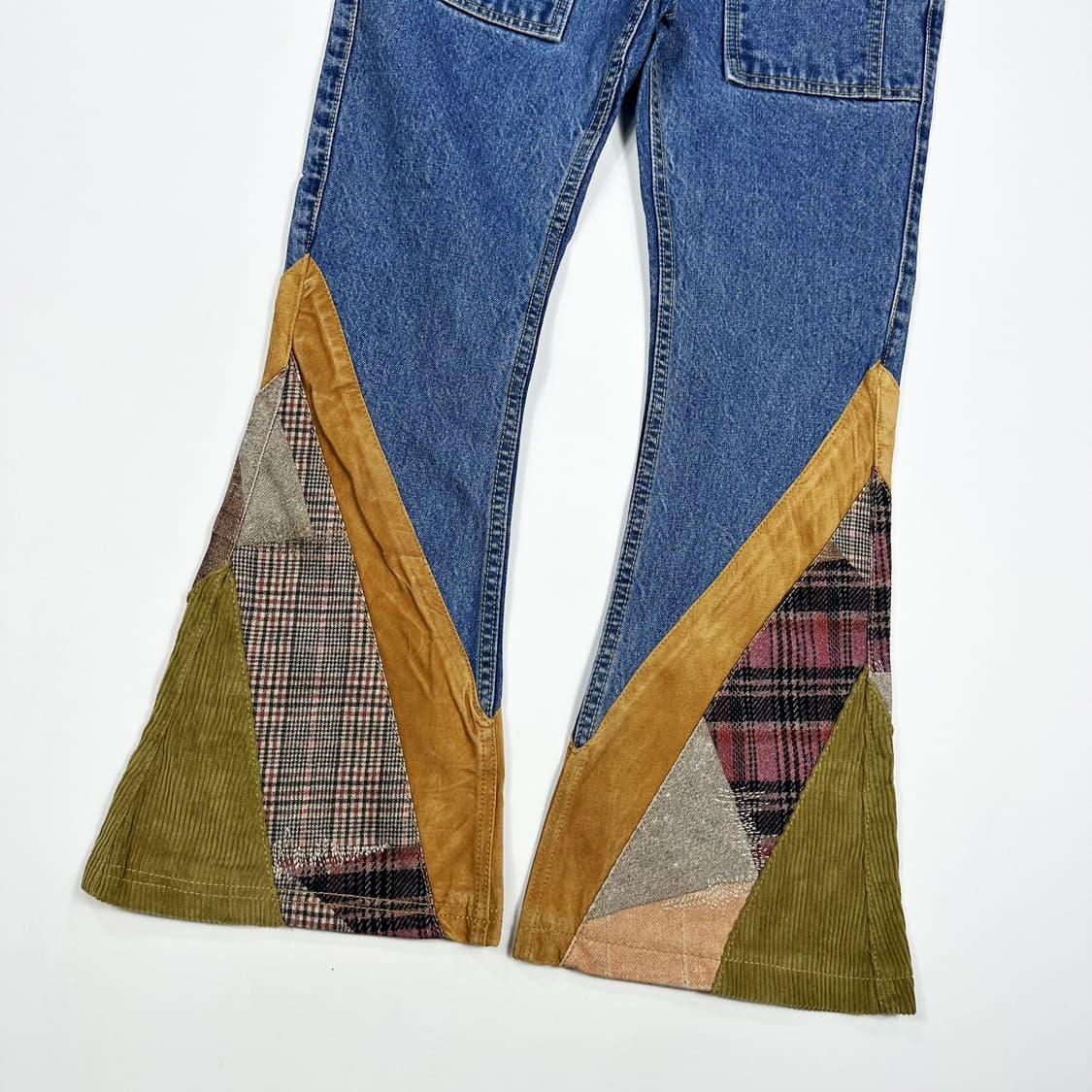 앤더슨벨 로우라이즈 부츠컷 데님 팬츠 (25인치 여성추천) 상품이미지4