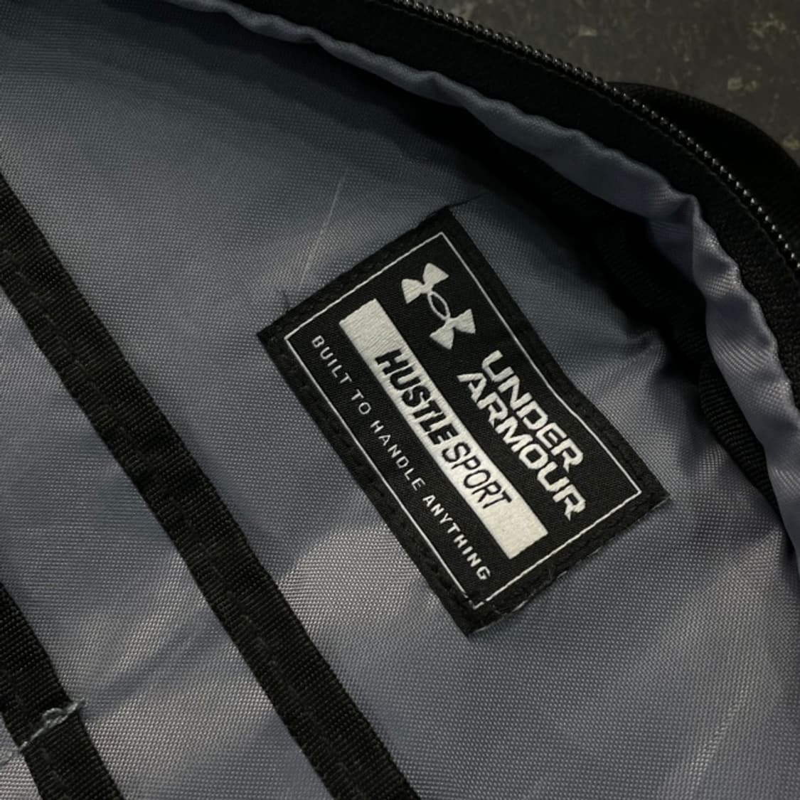 언더아머 백팩  상품이미지5