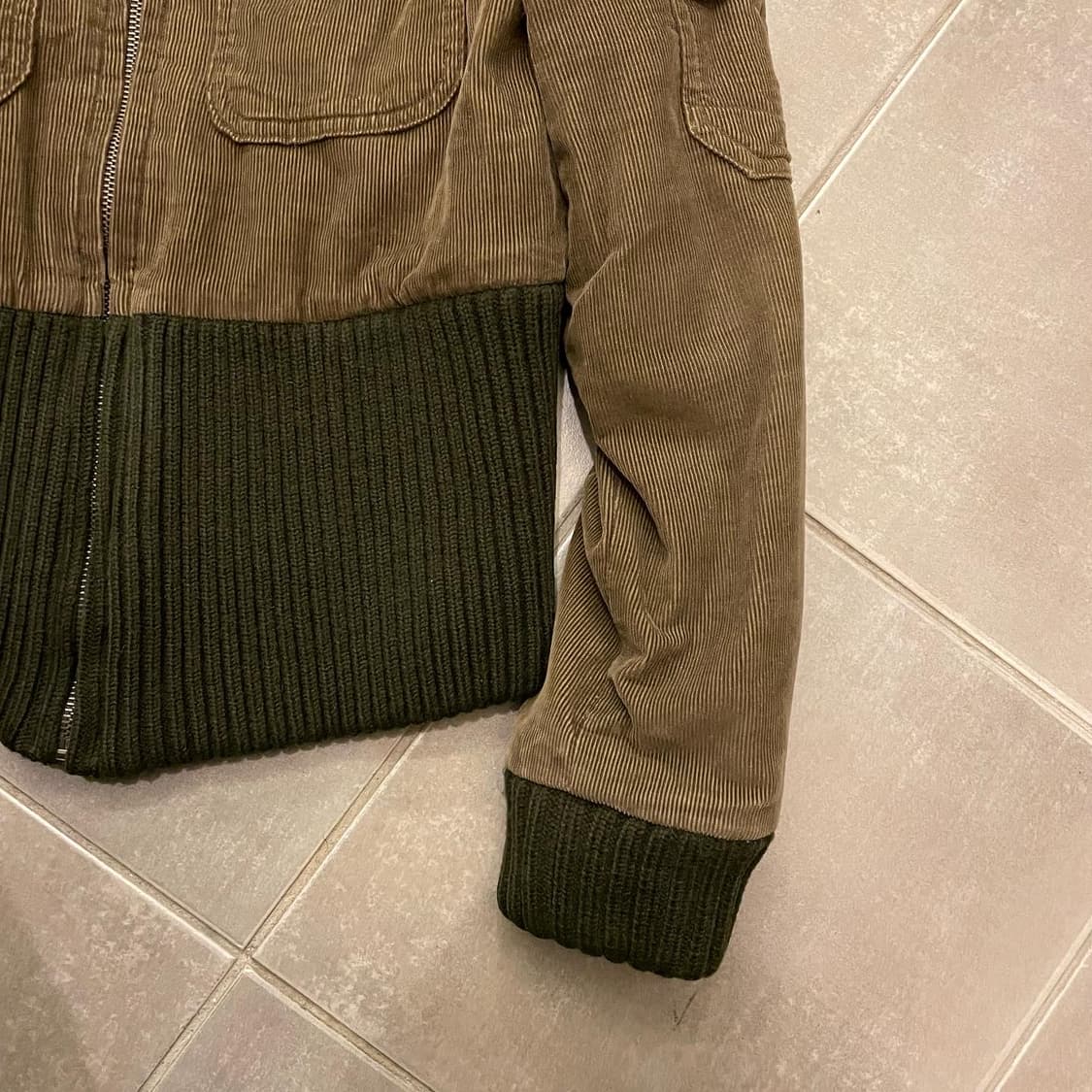 캘빈클라인 코듀로이 크롭자켓 상품이미지3