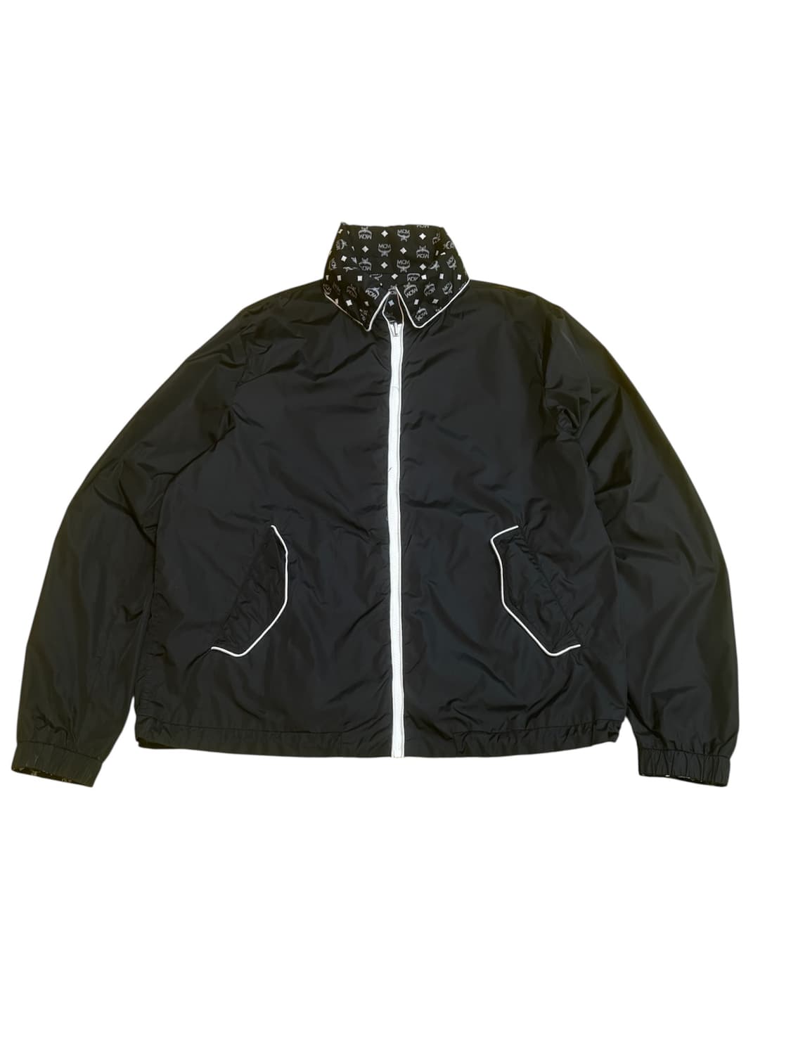 MCM 리버시블 윈드브레이커 (블랙 모노그램) 상품이미지2