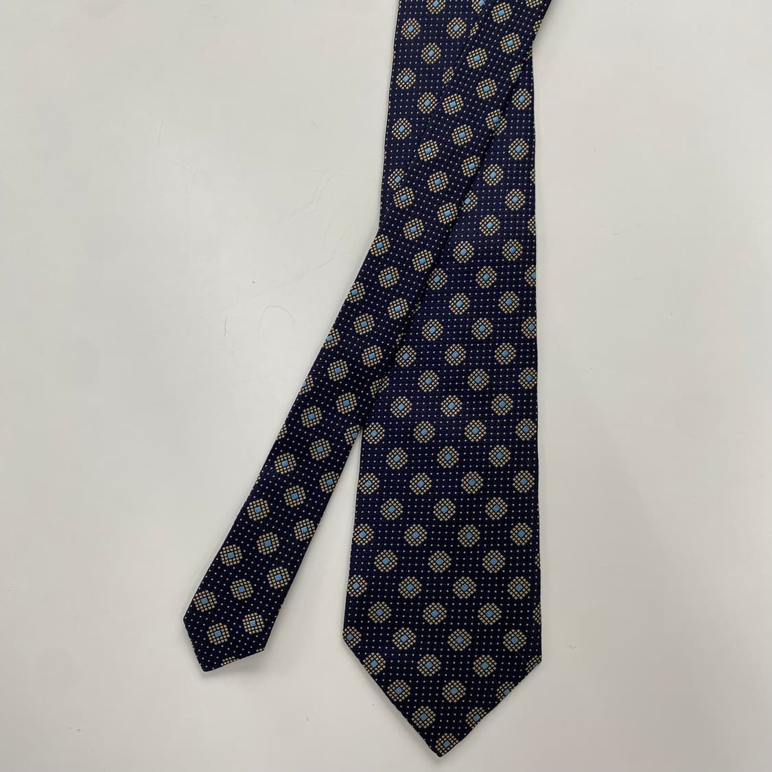 크리스찬 디올(Dior) 명품 정품 넥타이 상품이미지1