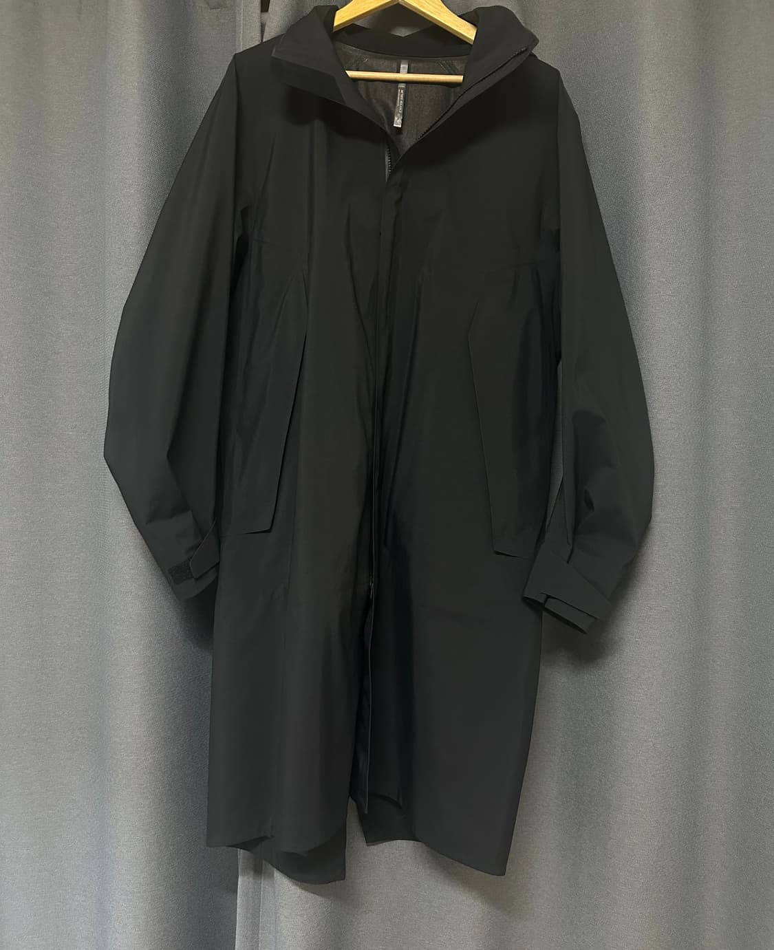 [L] 베일런스 모니터 코트 블랙 상품이미지2