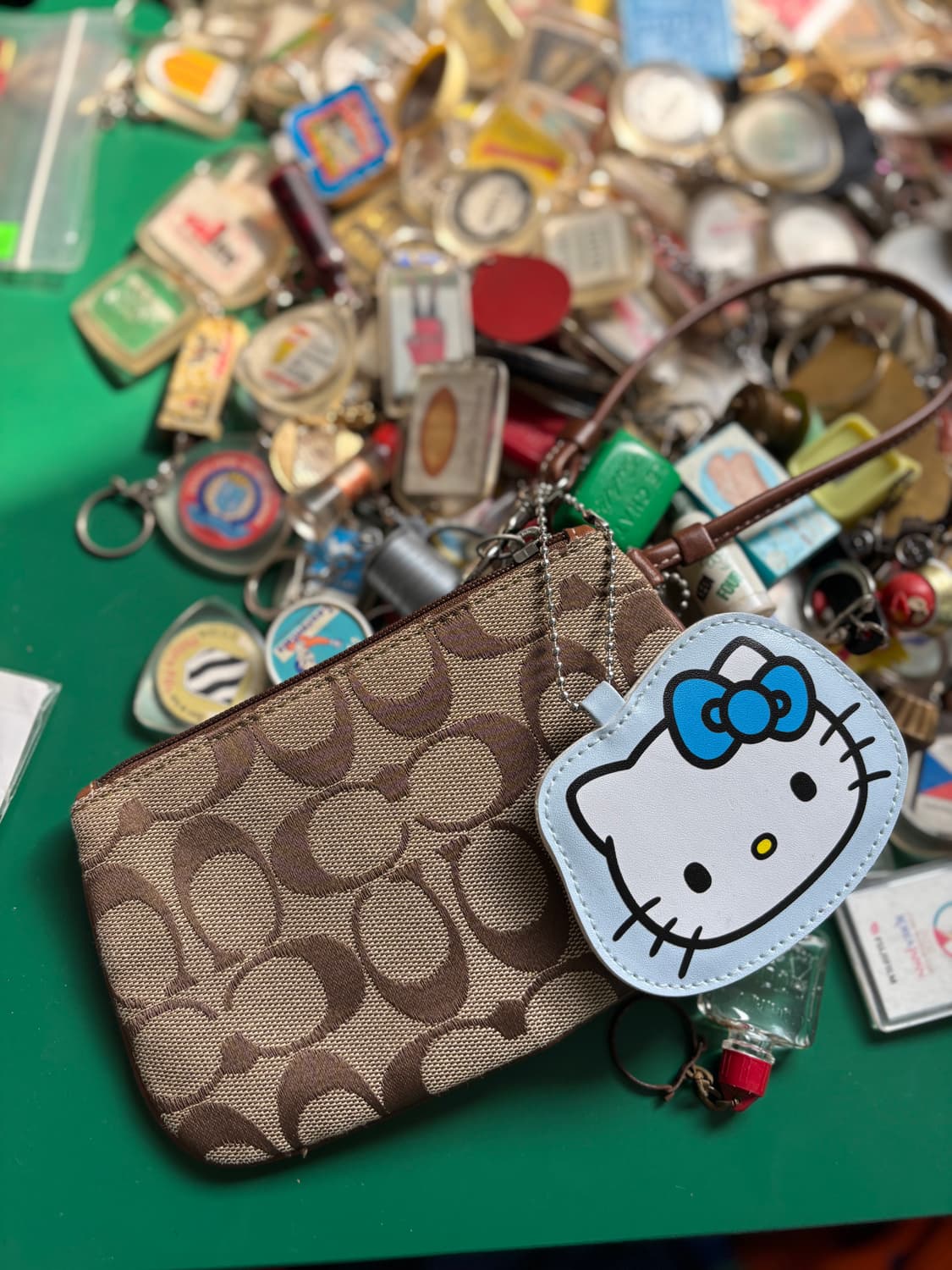 Vintage Coach Mini Wallet 상품이미지1