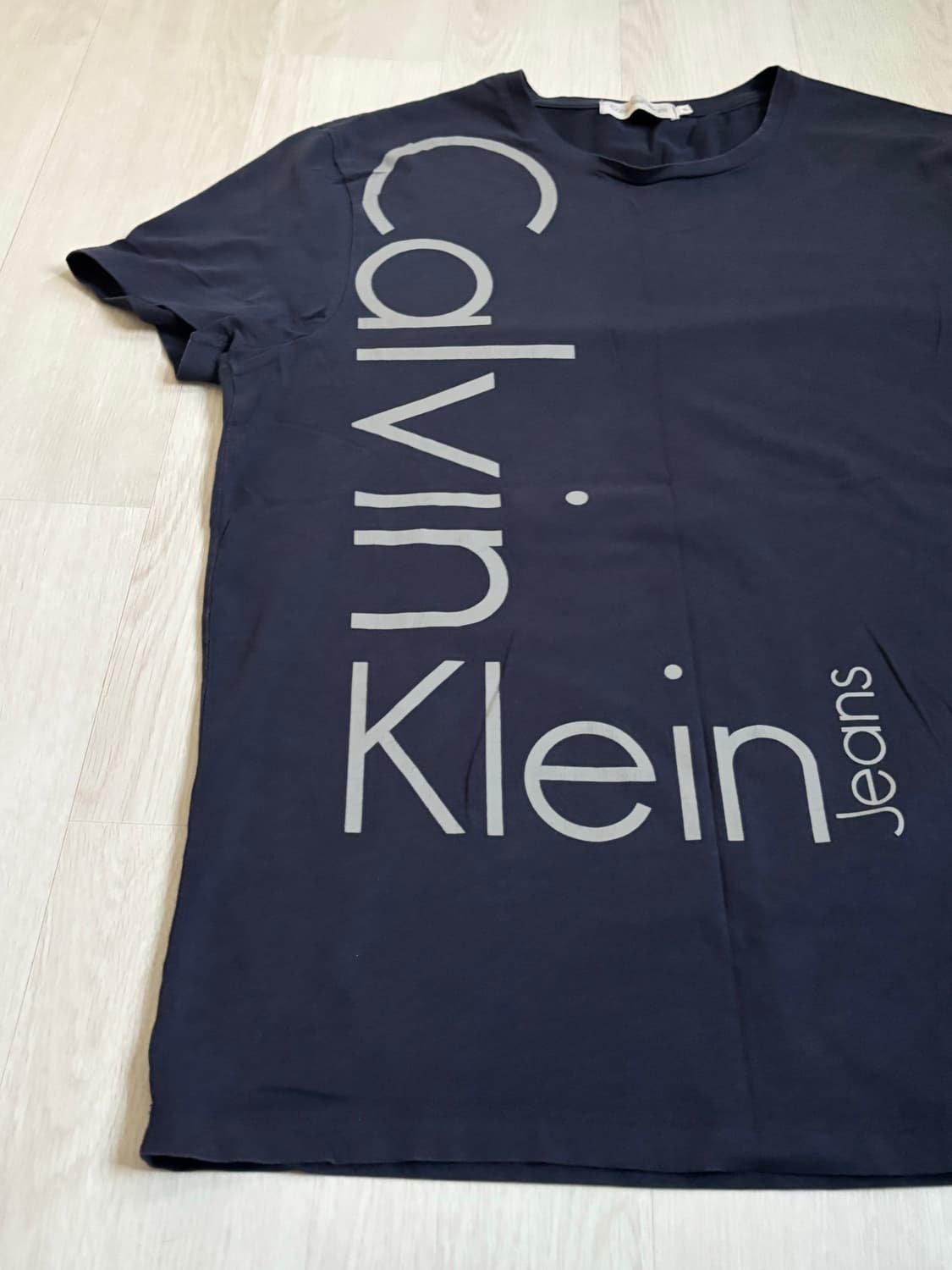 켈빈클라인진 반팔티 XL 상품이미지5