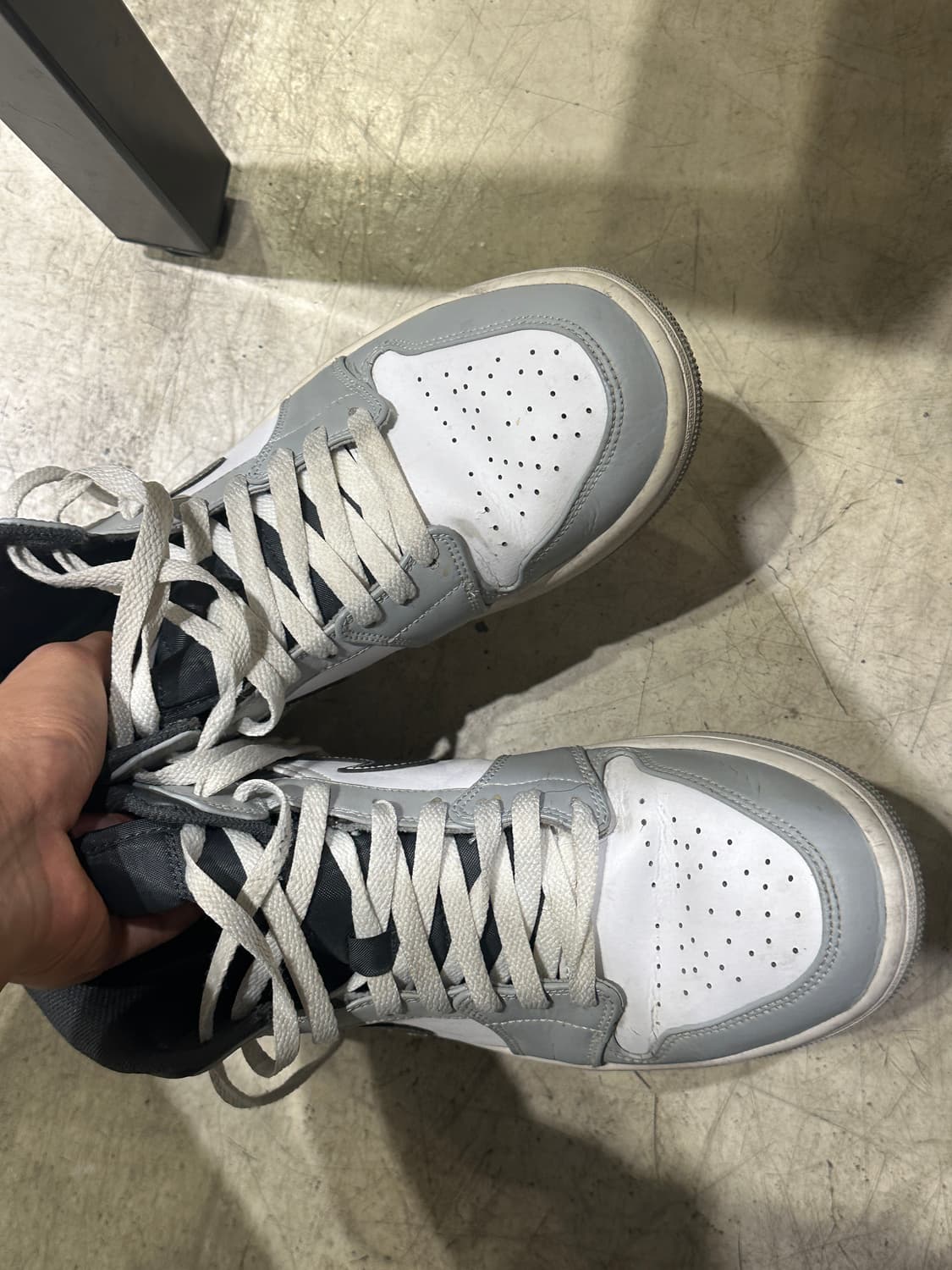 조던 미드 라이트 스모크 그레이 앤트러사이트 270 상품이미지4