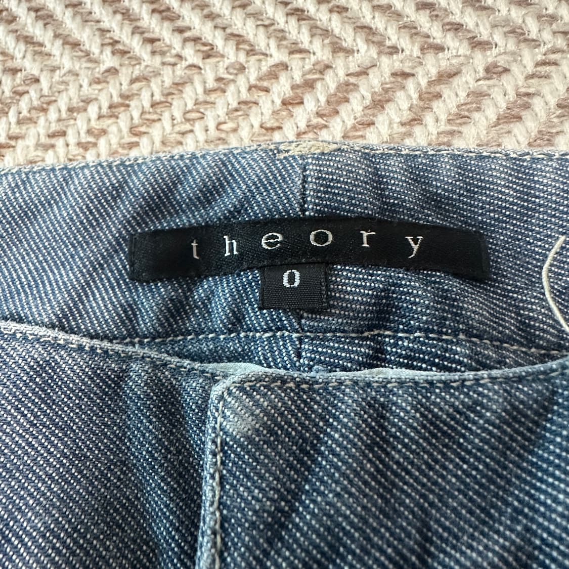 THEORY woman boot cut denim pants 상품이미지3