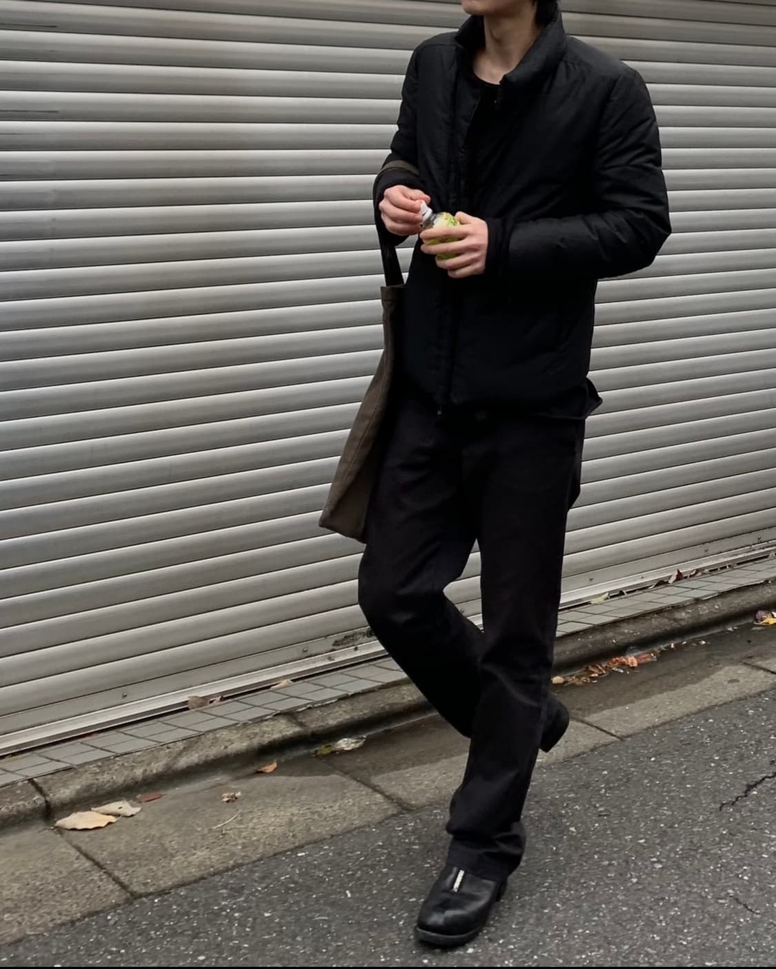 카즈유키 쿠마가이 사선 하이넥 다운 자켓 상품이미지2