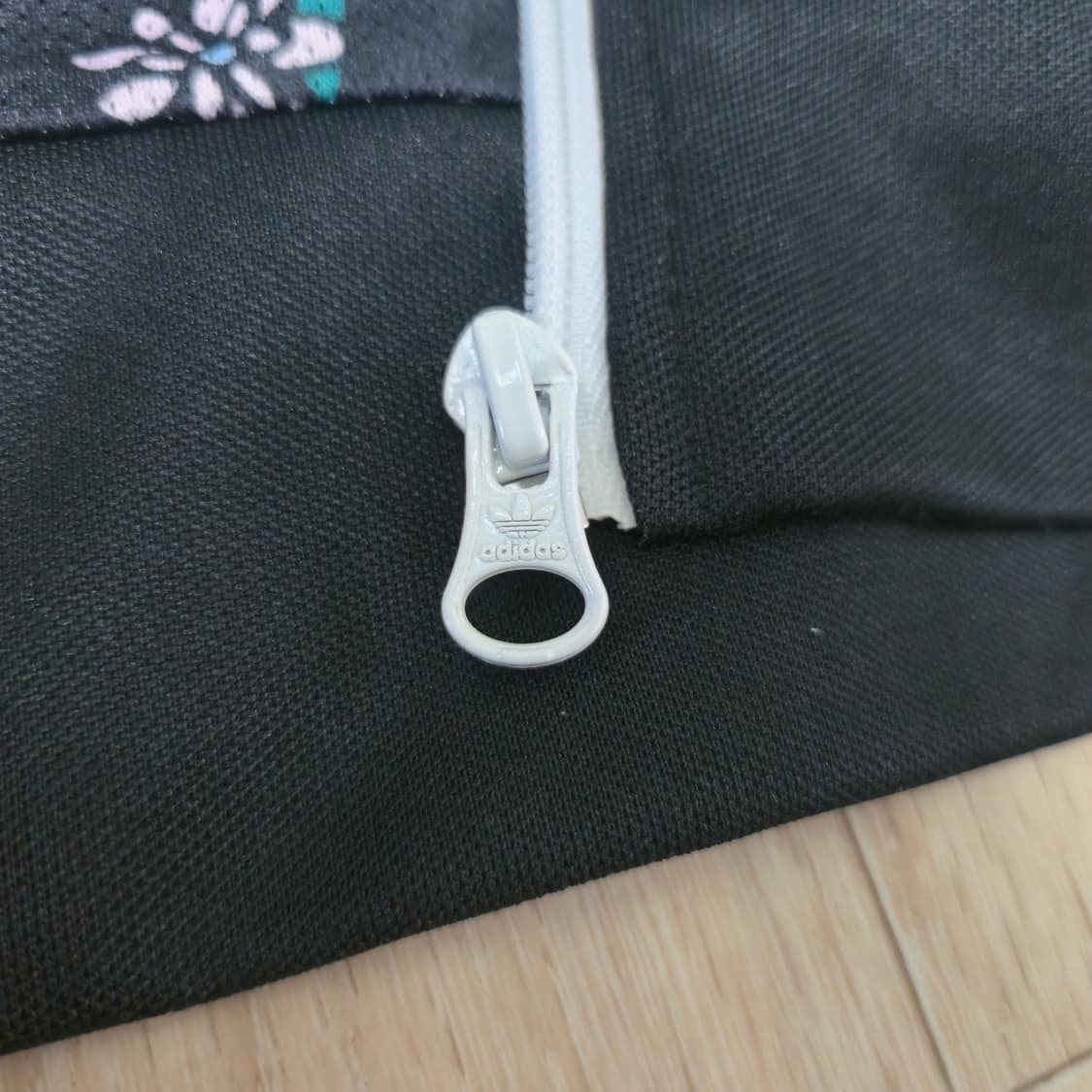 90) 아디다스 우먼 유로파 블랙 패턴 안감 트랙탑 져지 자켓 상품이미지5