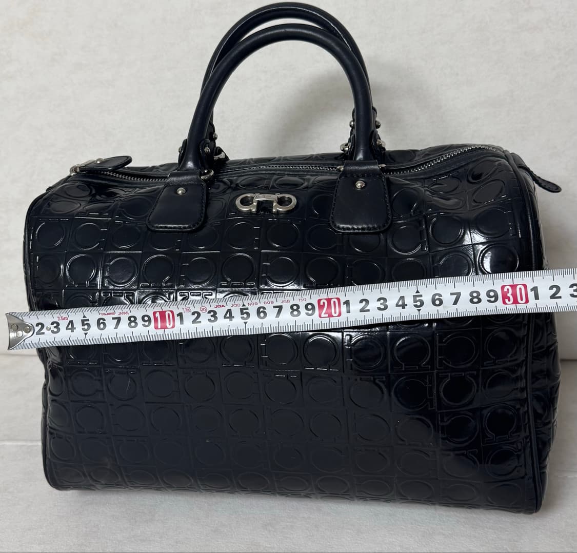 페라가모 블랙 간치니 보스턴백 정품 상품이미지6