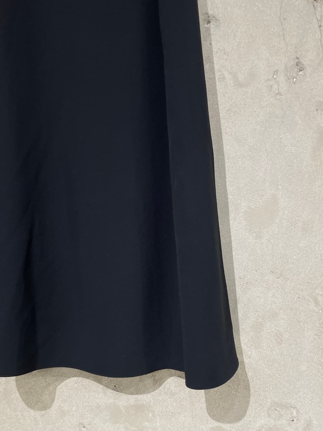 메종 마르지엘라 1 블랙 백스티치 컷 아웃 트리아세테이트 드레스 상품이미지5