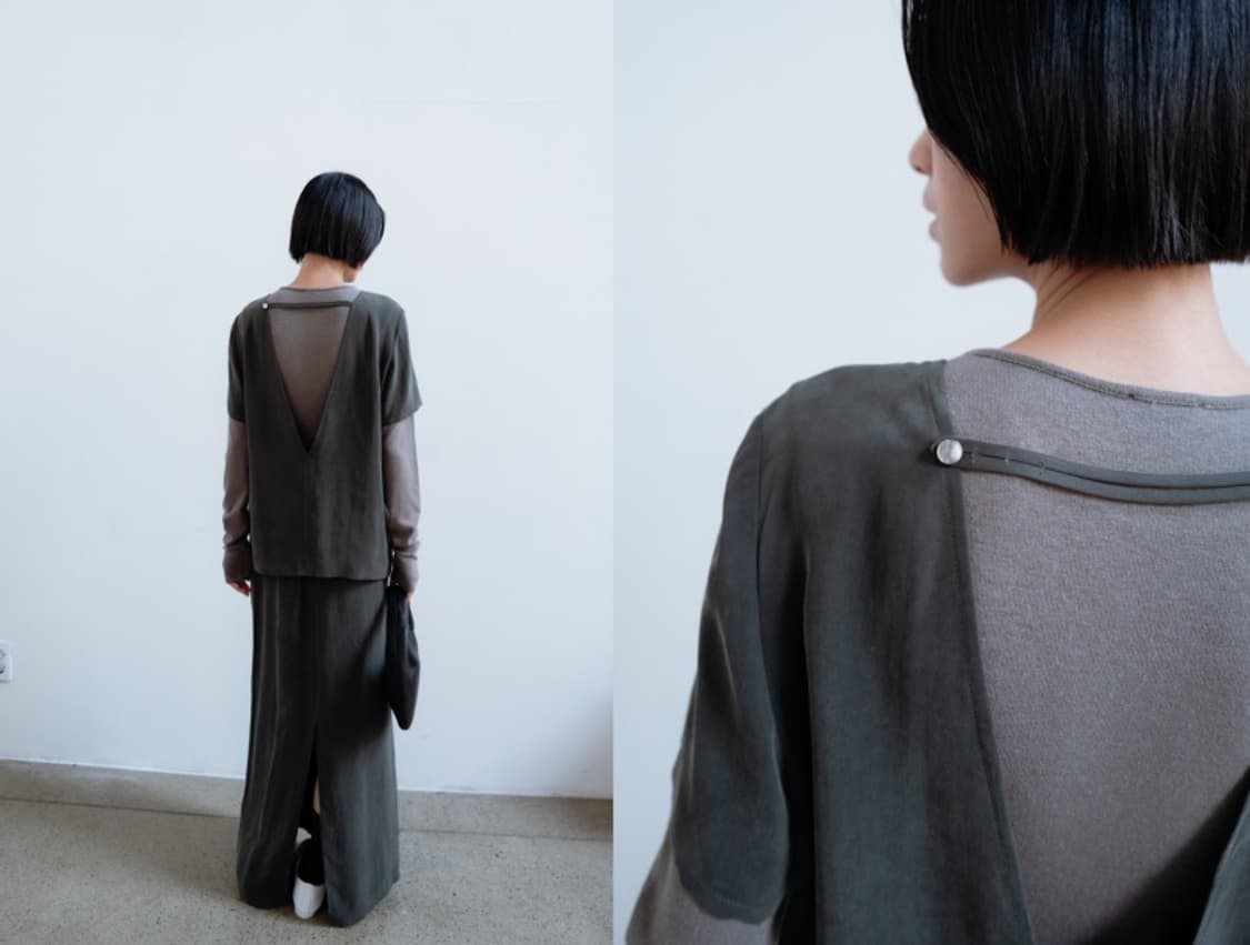 [모노하] 큐프로 백리스 블라우스 - 다크 그레이 (새상품) 상품이미지1