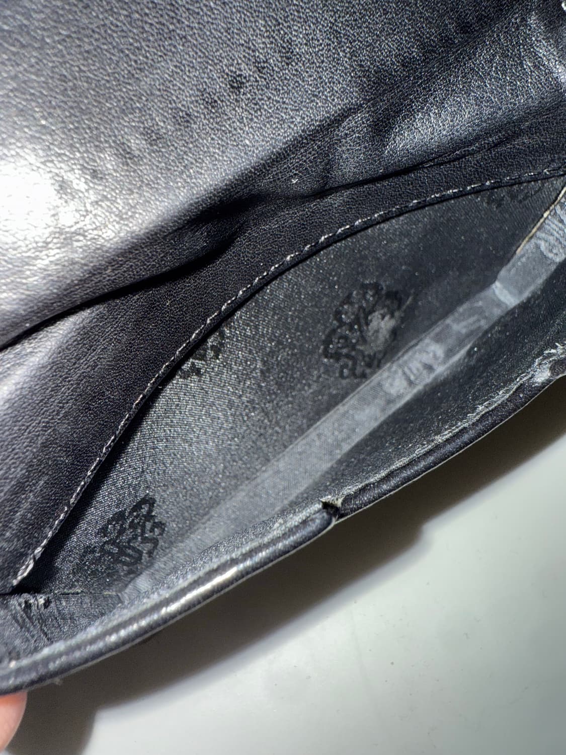 Chrome Hearts Scroll Logo Card Case 상품이미지7