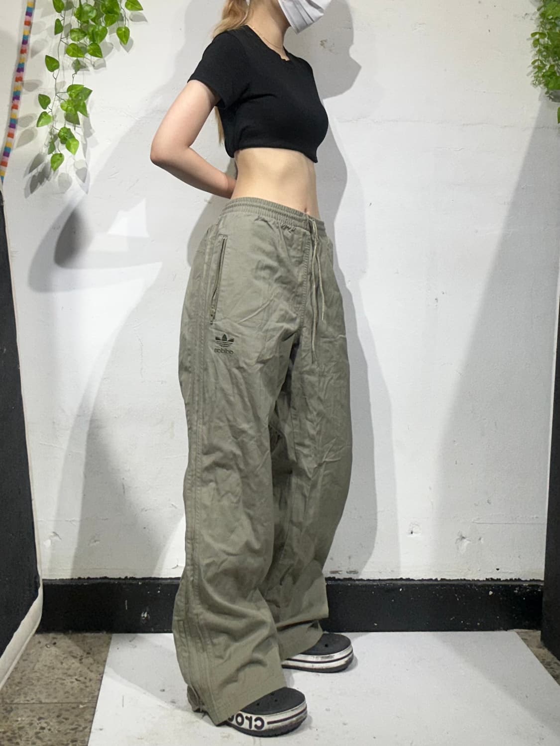 90s 아디다스 카키 로고 와이드 팬츠 110 상품이미지1