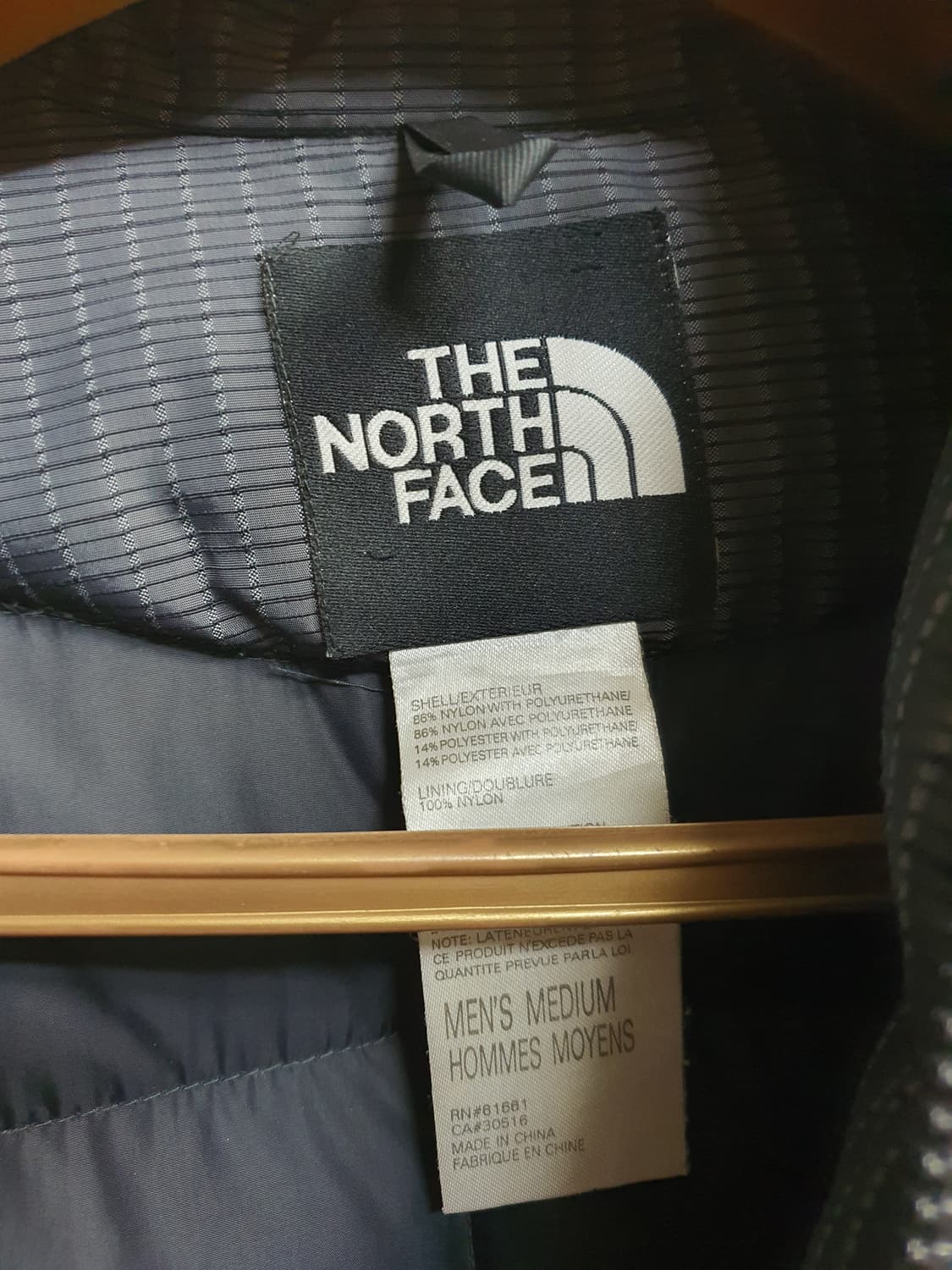 노스페이스 슬림핏 패딩  상품이미지3