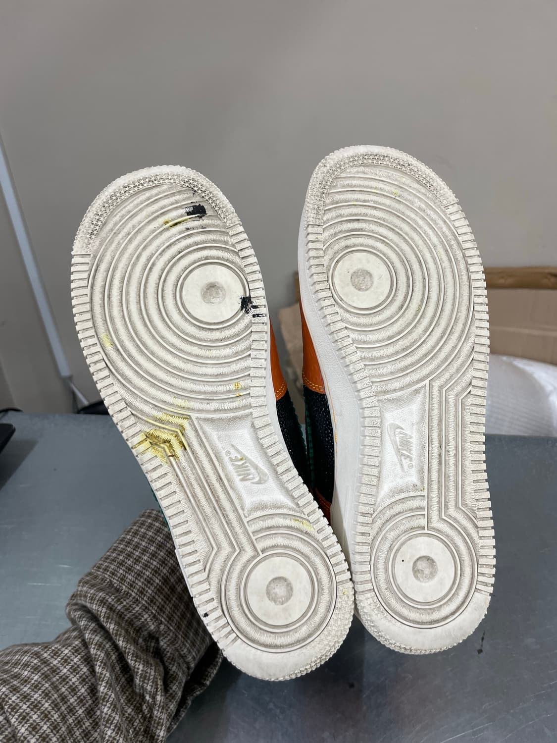 나이키 에어포스1 LX 시엠프레 파밀리아 265 상품이미지6