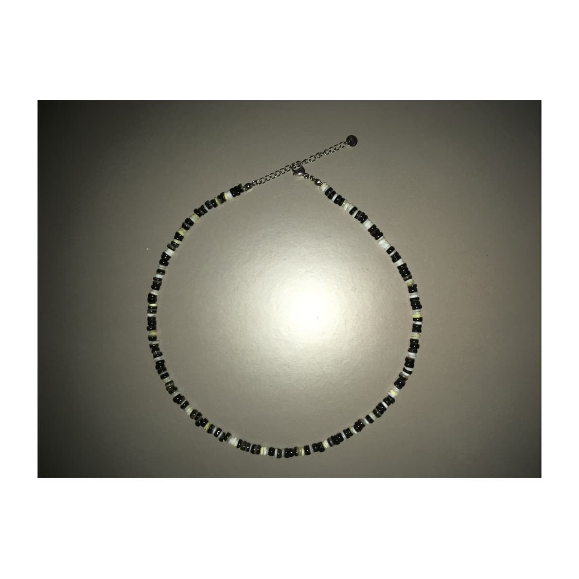 [악] 블랙&화이트 자개비즈 목걸이 상품이미지1