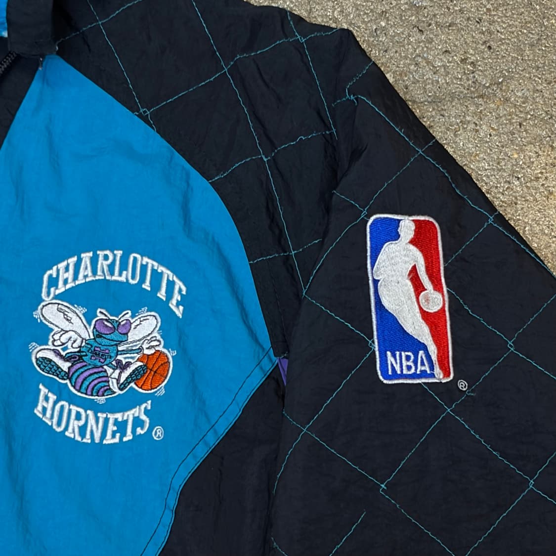 90s 미국 빈티지 스타터 NBA 샬럿 호네츠 패딩점퍼  상품이미지8