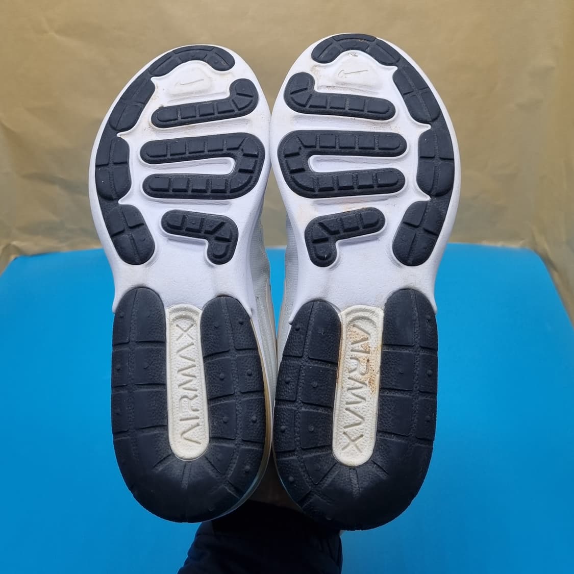 나이키 에어맥스 시퀀트3 여성운동화230 상품이미지3