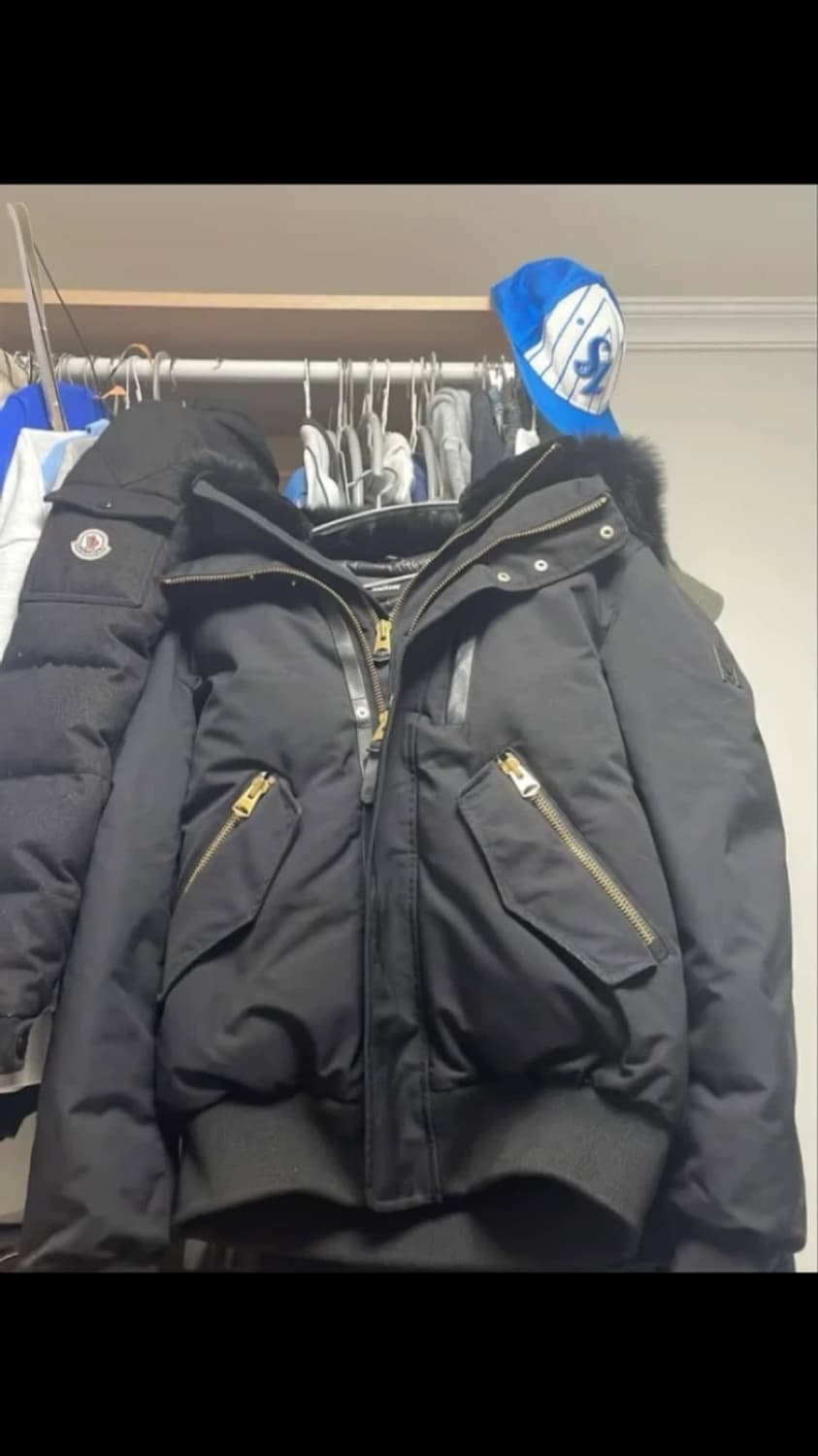 맥케이지 딕슨 23fw 금장 36 사이즈 팝니다 상품이미지2