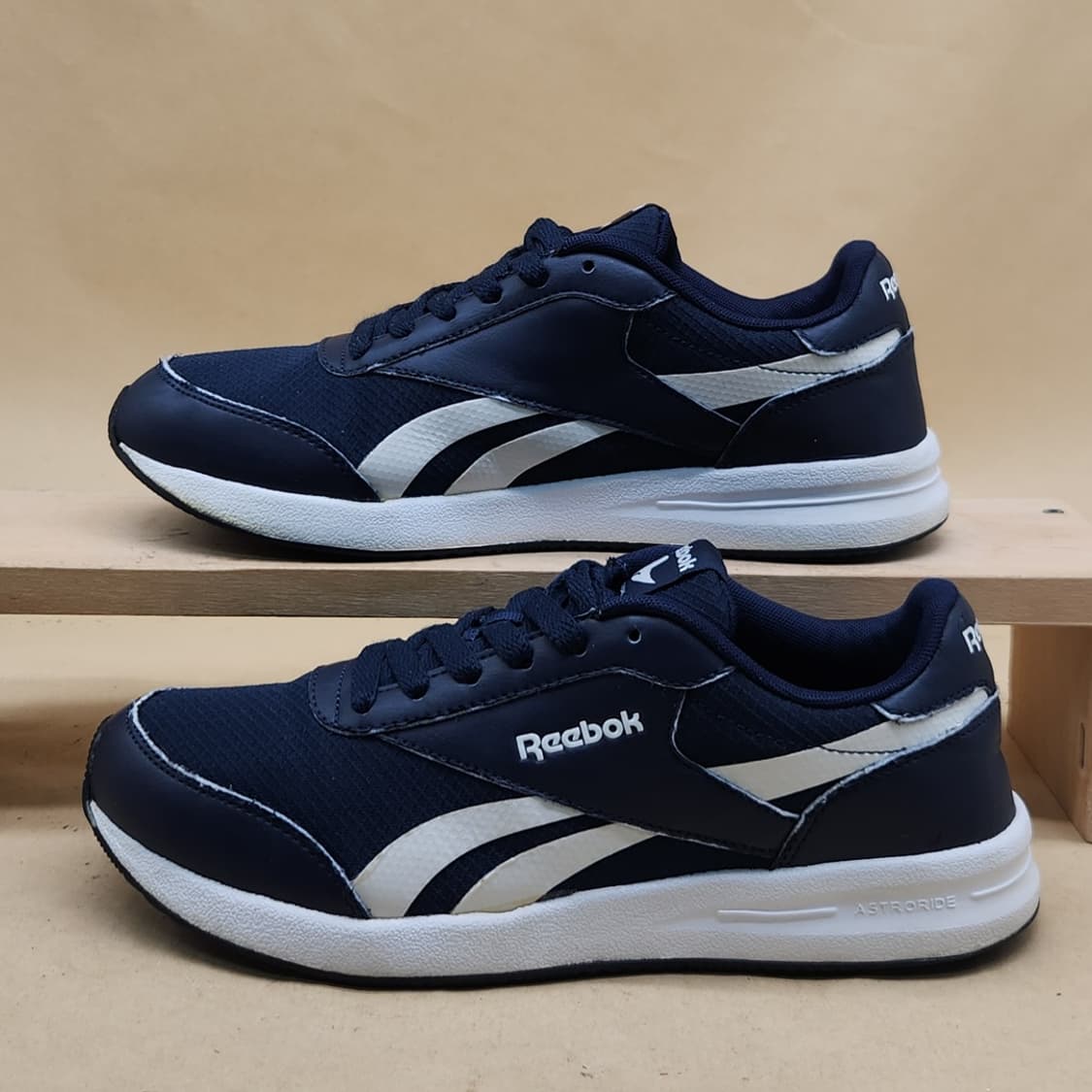 리복 아스트로 라이드 운동화250  상품이미지1